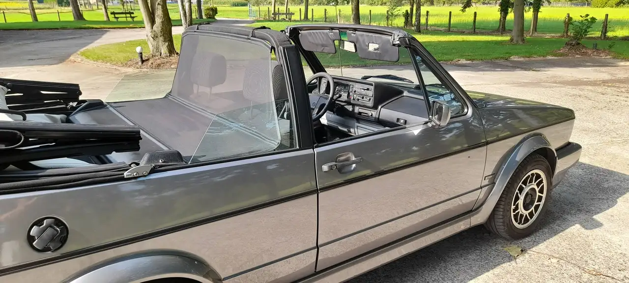 Volkswagen Golf 1 cabrio PERFECTE STAAT,KOPEN of RUILEN VW AU, foto 8