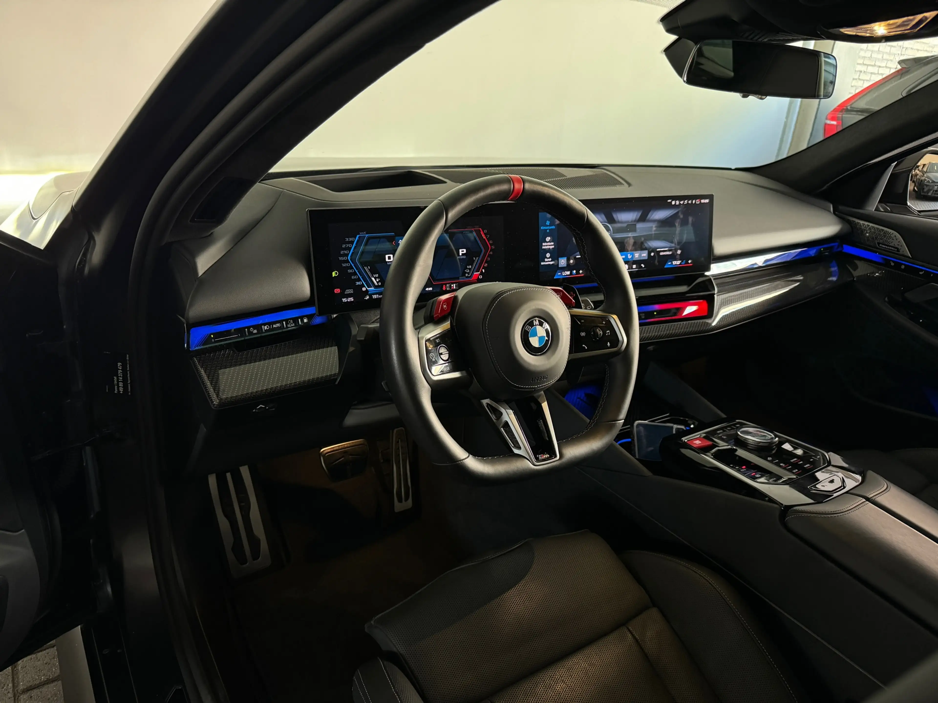 BMW M5 5-serie Touring Pano|Ceramic|B&W|HuD|Carbon|M Driv — photo 5