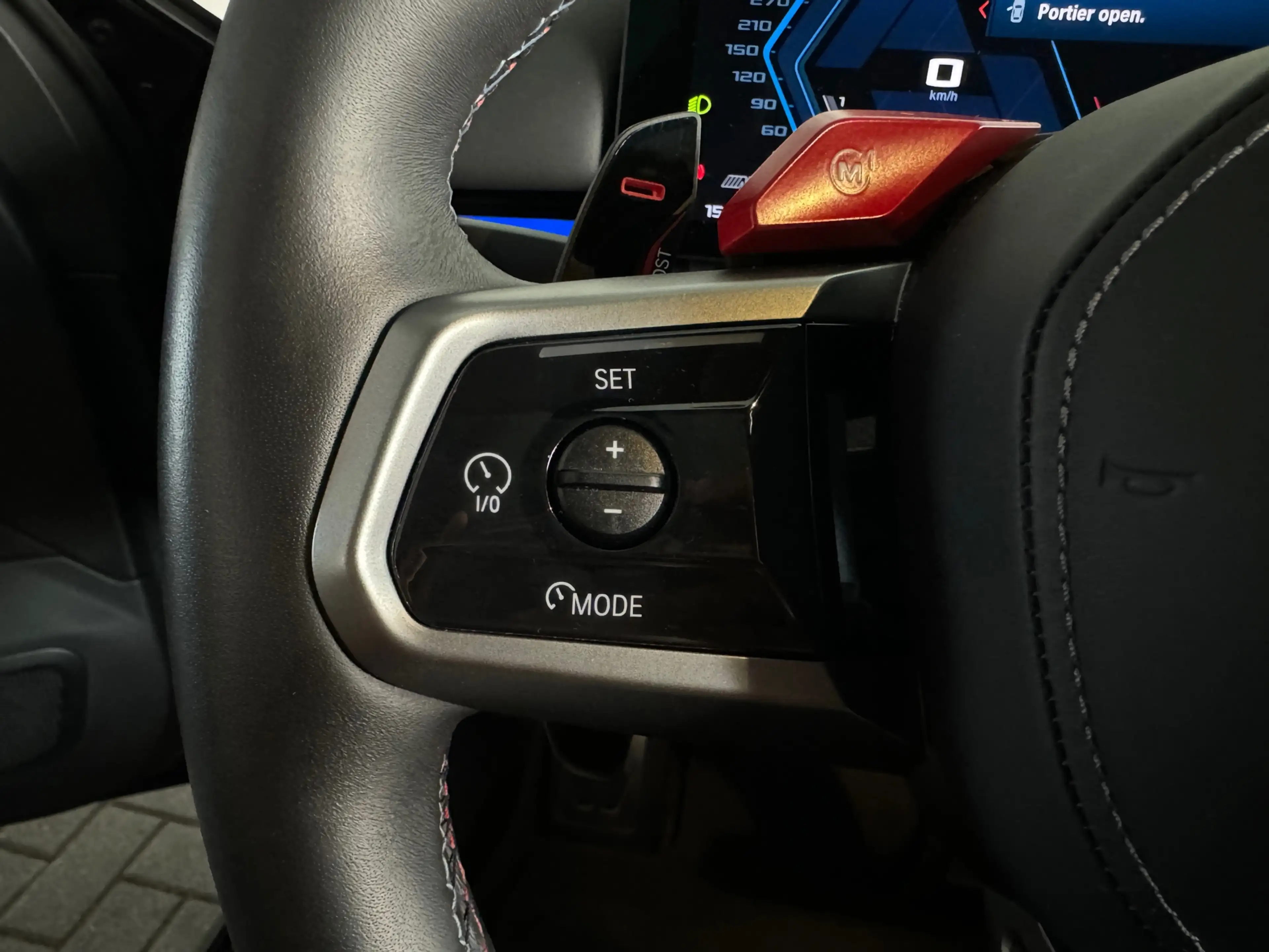 BMW M5 5-serie Touring Pano|Ceramic|B&W|HuD|Carbon|M Driv — photo 15