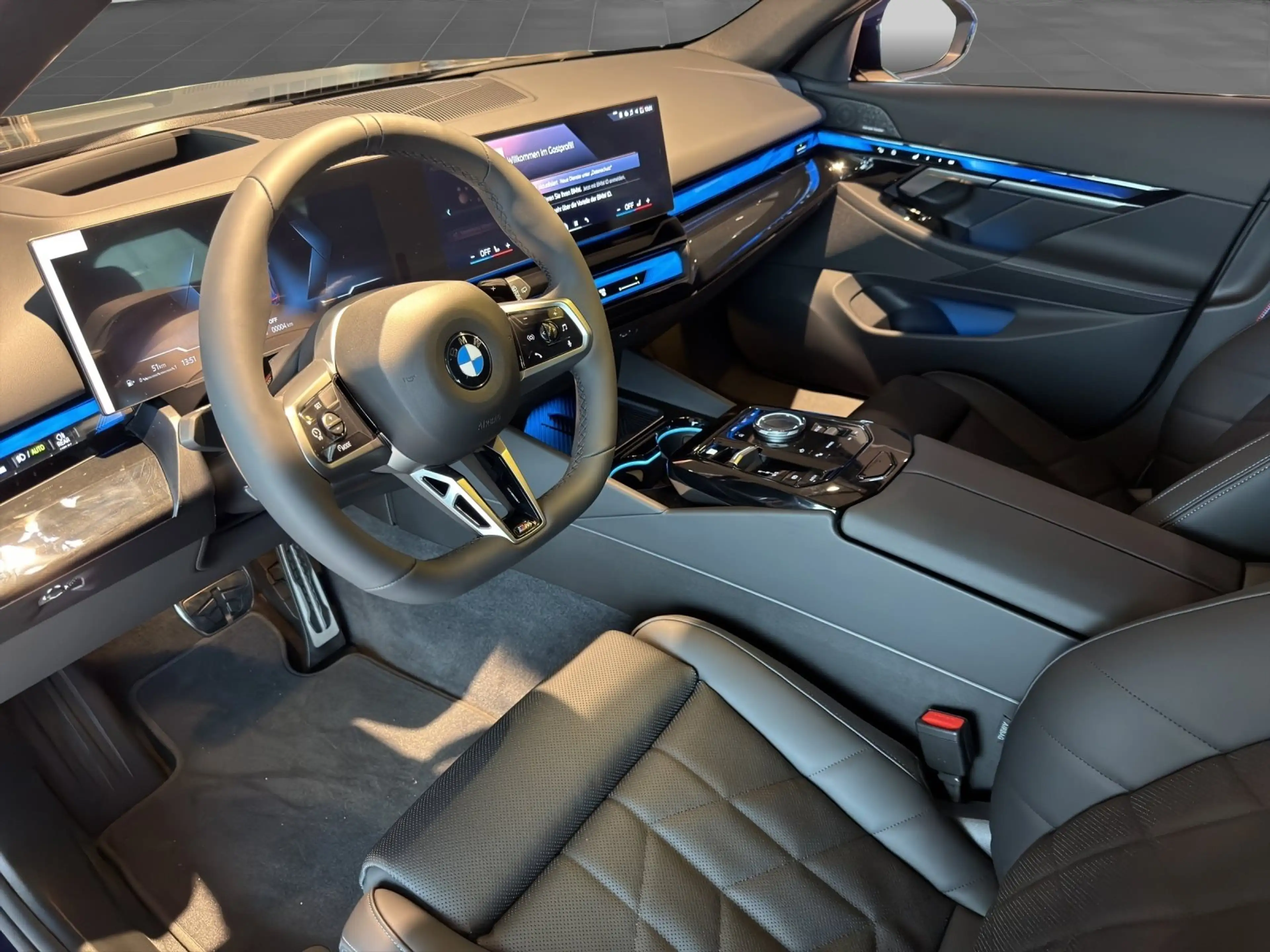 BMW 540 d xDrive M Sport Pro — photo 11