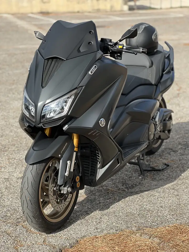 Yamaha Tmax 530