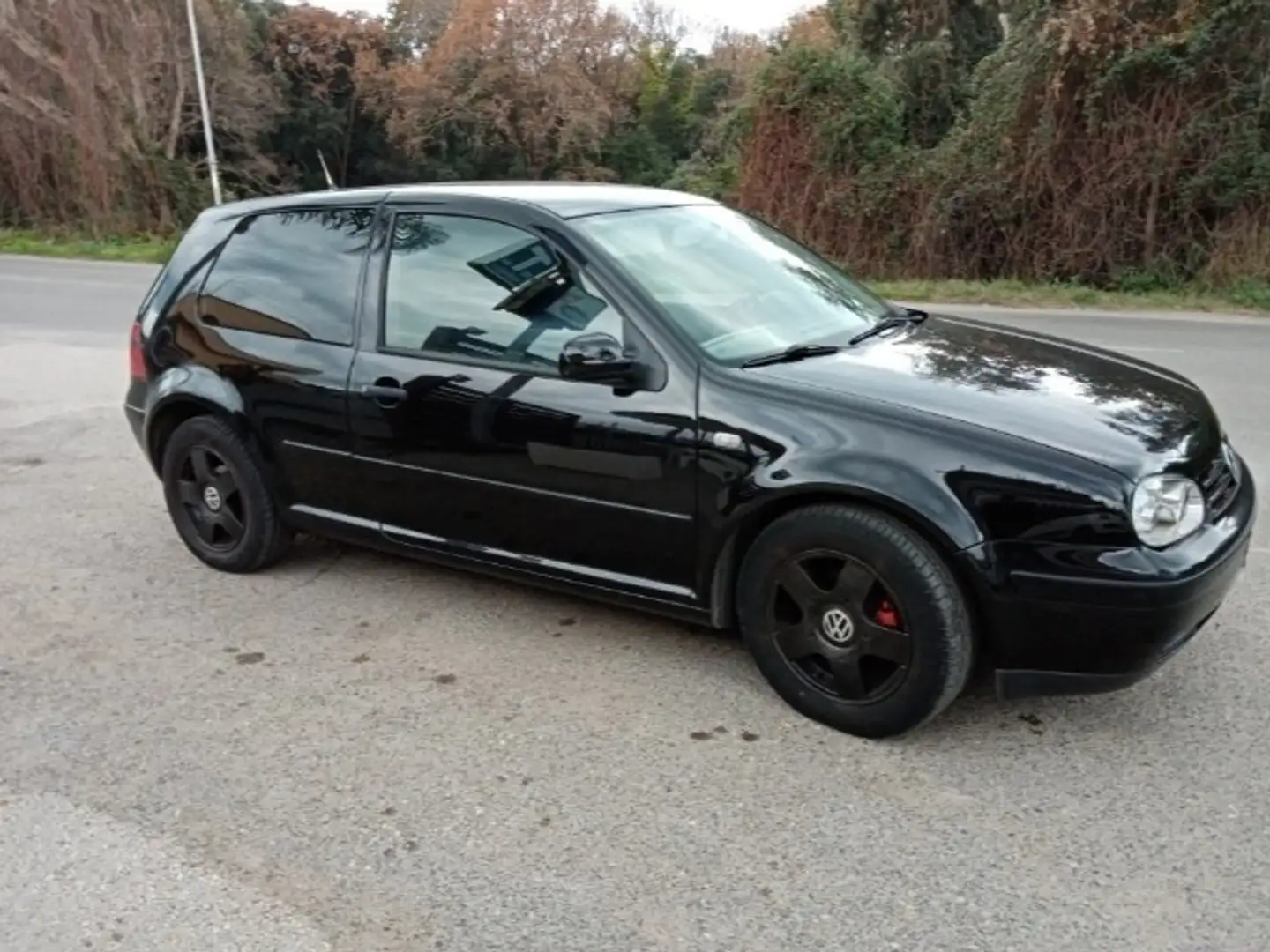 Volkswagen Golf 3p 1.4 benzina gpl - 1