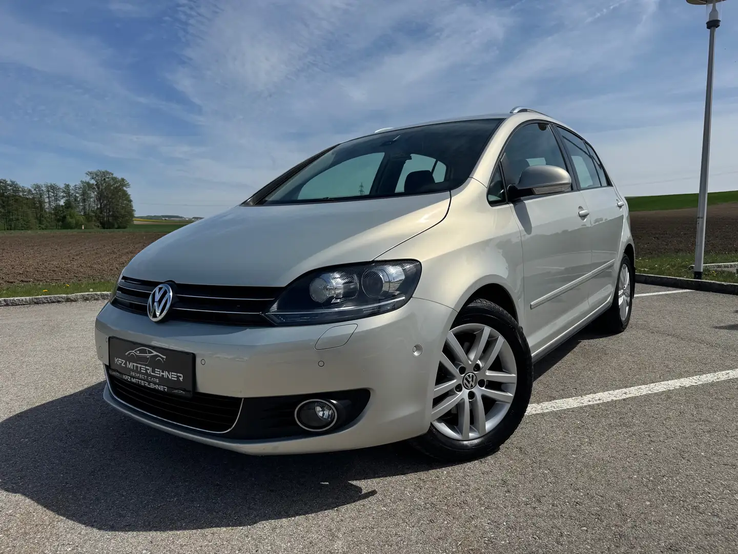 Volkswagen Golf Plus Golf Plus Sky BMT 1,6 TDI DPF DSG Sky Silber - 1