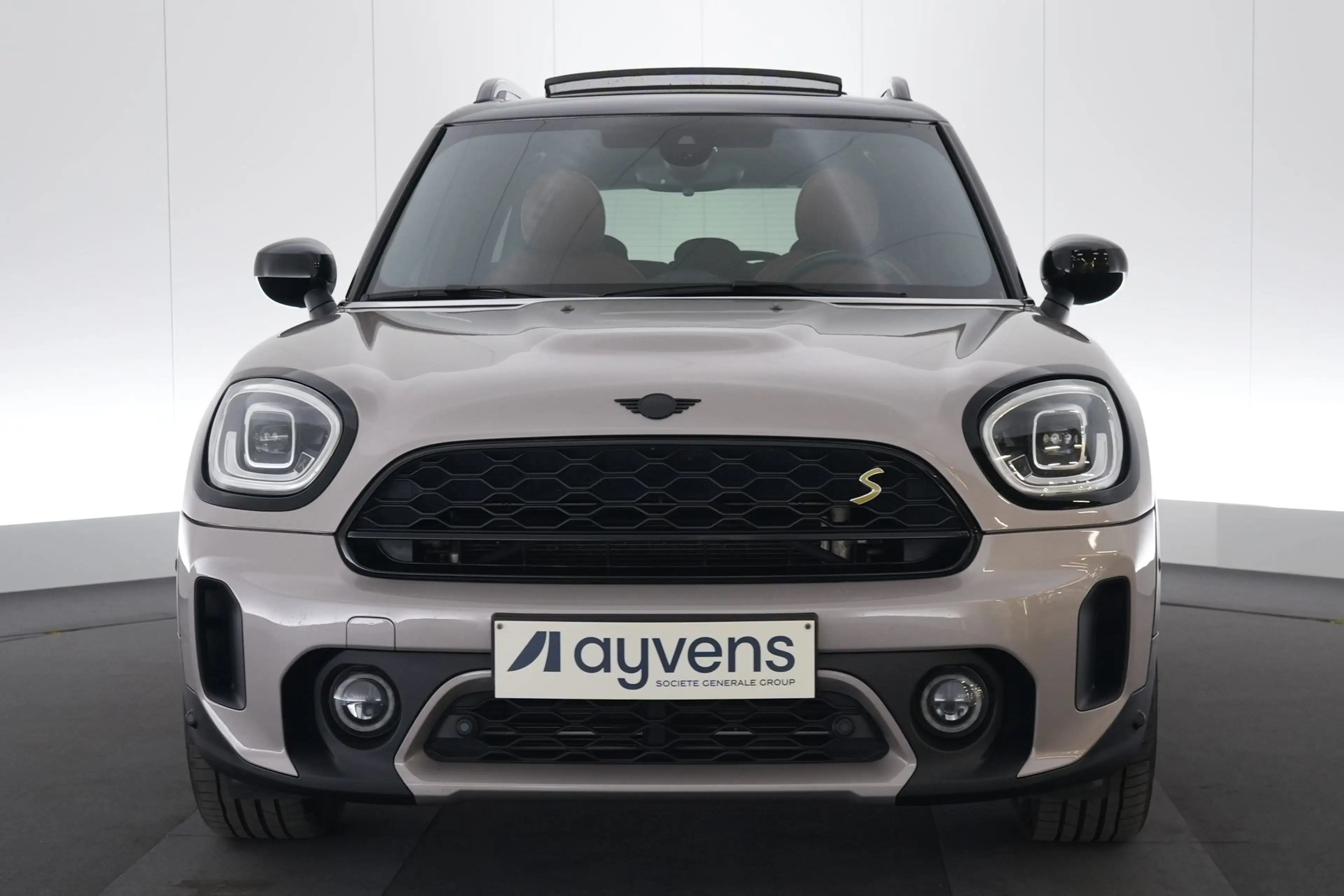 MINI Cooper S Countryman 1.5 PHEV ALL4 Mini Yours LEDER/CUIR LED GPS PDC CA — photo 2