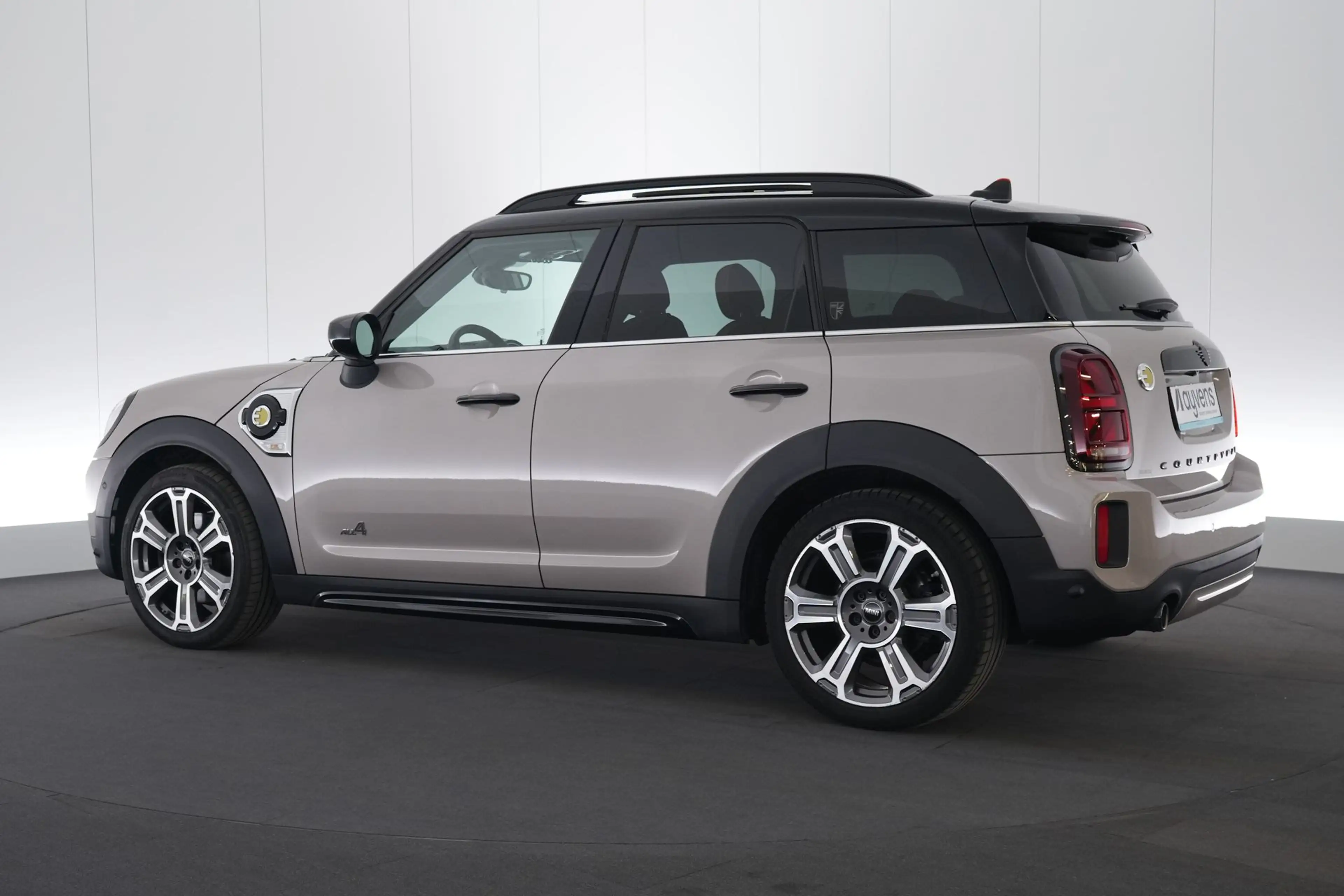 MINI Cooper S Countryman 1.5 PHEV ALL4 Mini Yours LEDER/CUIR LED GPS PDC CA — photo 10
