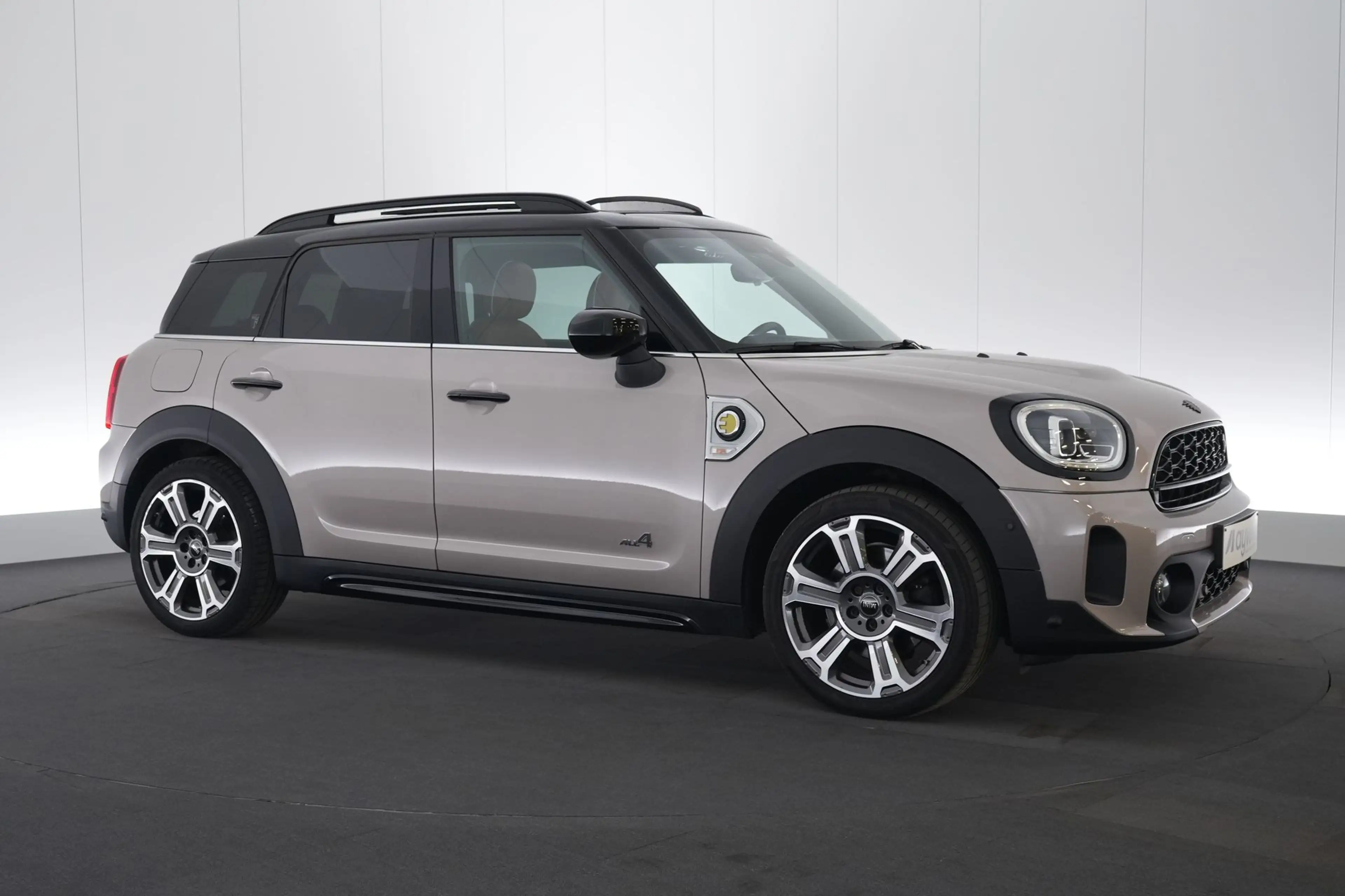 MINI Cooper S Countryman 1.5 PHEV ALL4 Mini Yours LEDER/CUIR LED GPS PDC CA — photo 4