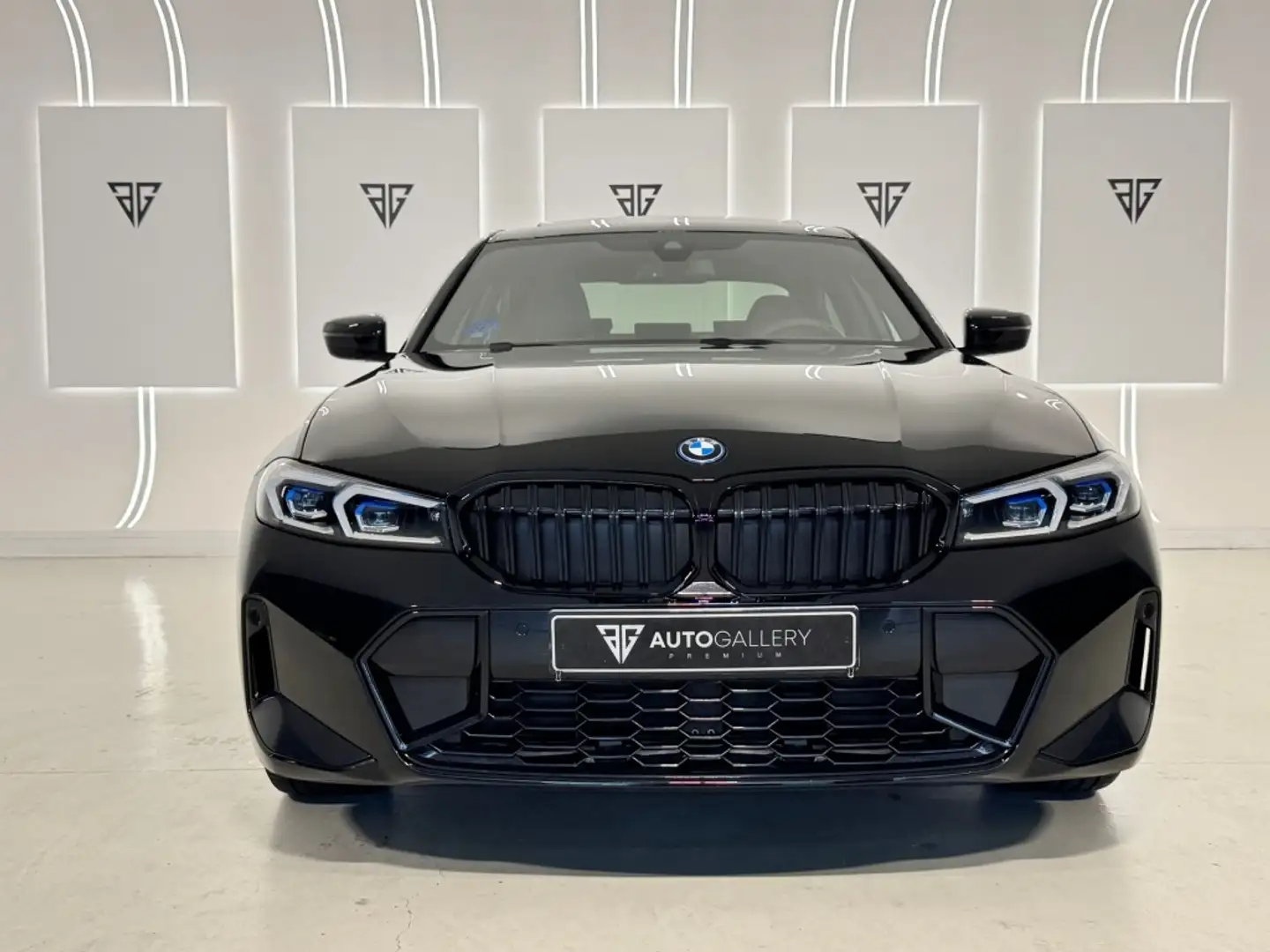 BMW 330 330e M Sport Negro - 2