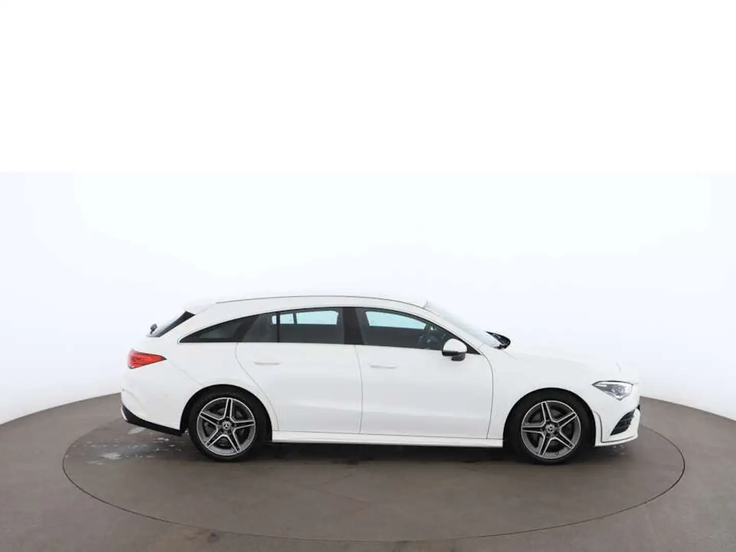 Mercedes-Benz CLA 220 d SB AMG Line Aut LED NAVI LEDER SITZHZG Weiß - 2