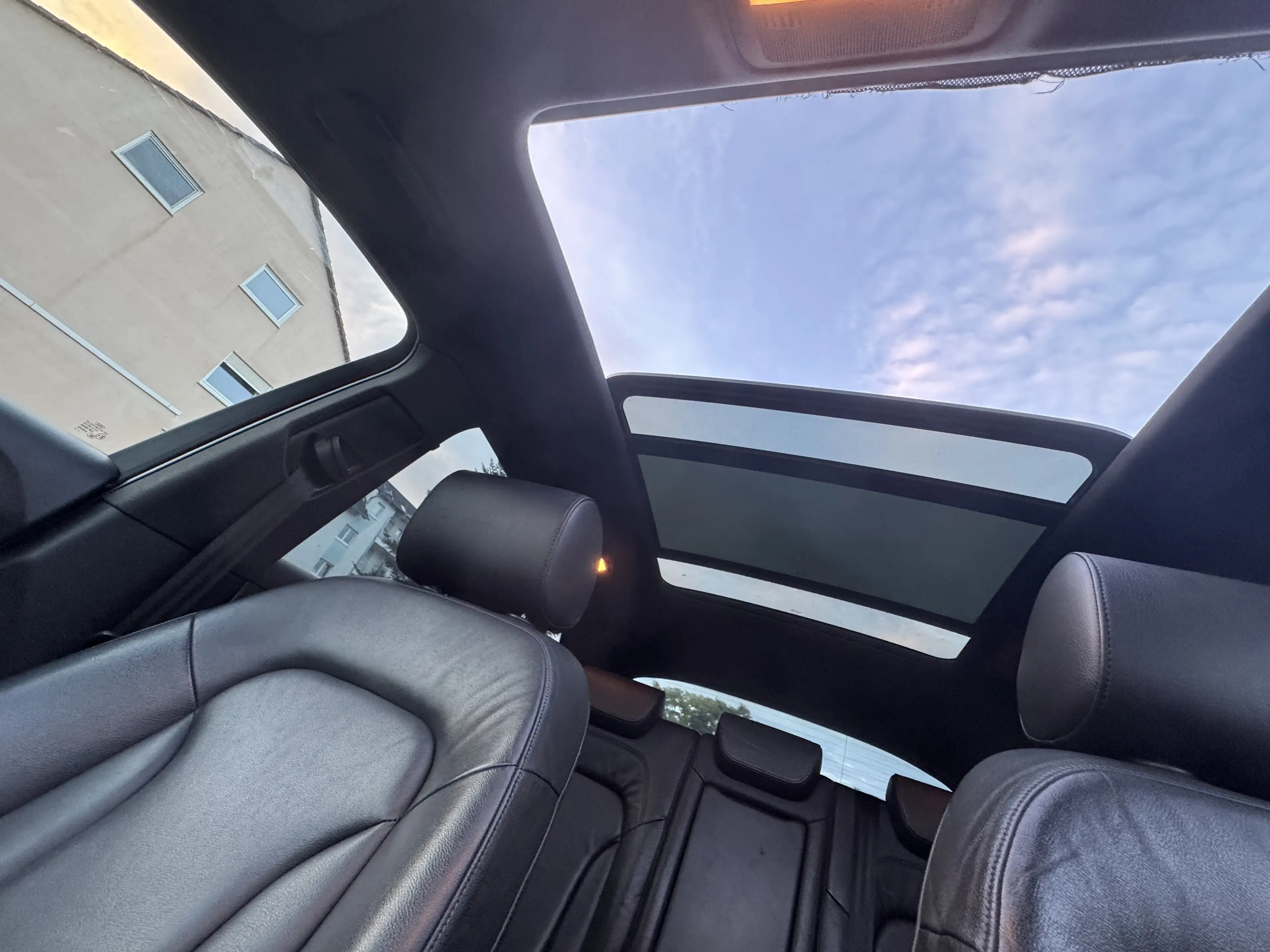 Audi Q5 2.0 TDI 125 kW quattro — photo 12