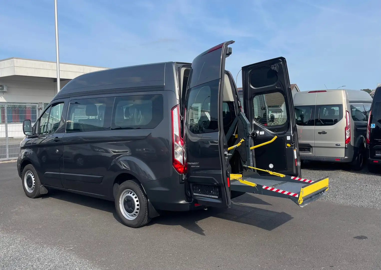 Ford Transit Custom L1 H2 Behindertengerecht Hochdach Klima Grau - 1
