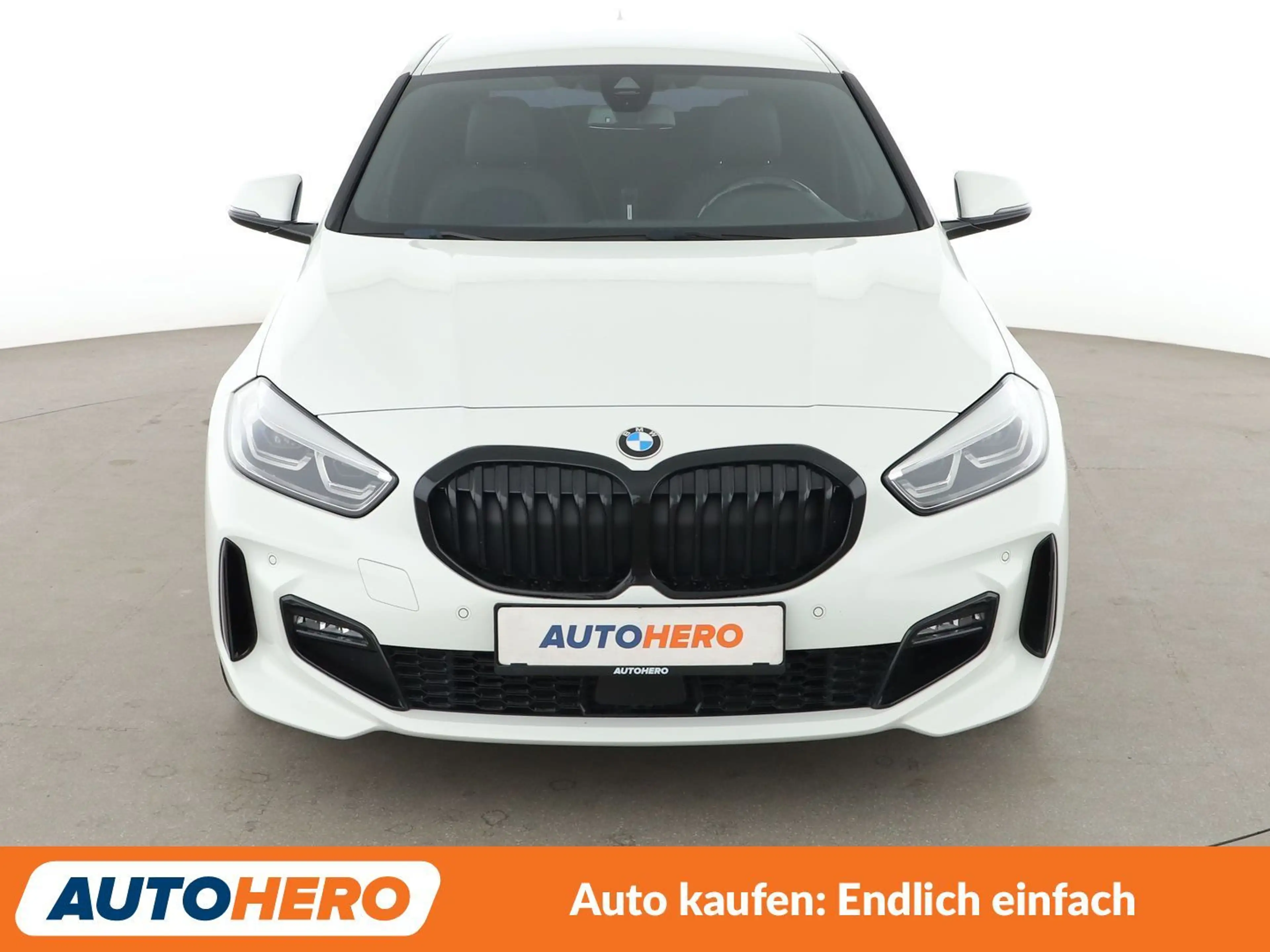 BMW 120 120i M Sport Aut.*NAVI*PDC*TEMPO*SHZ*ALU* — photo 9
