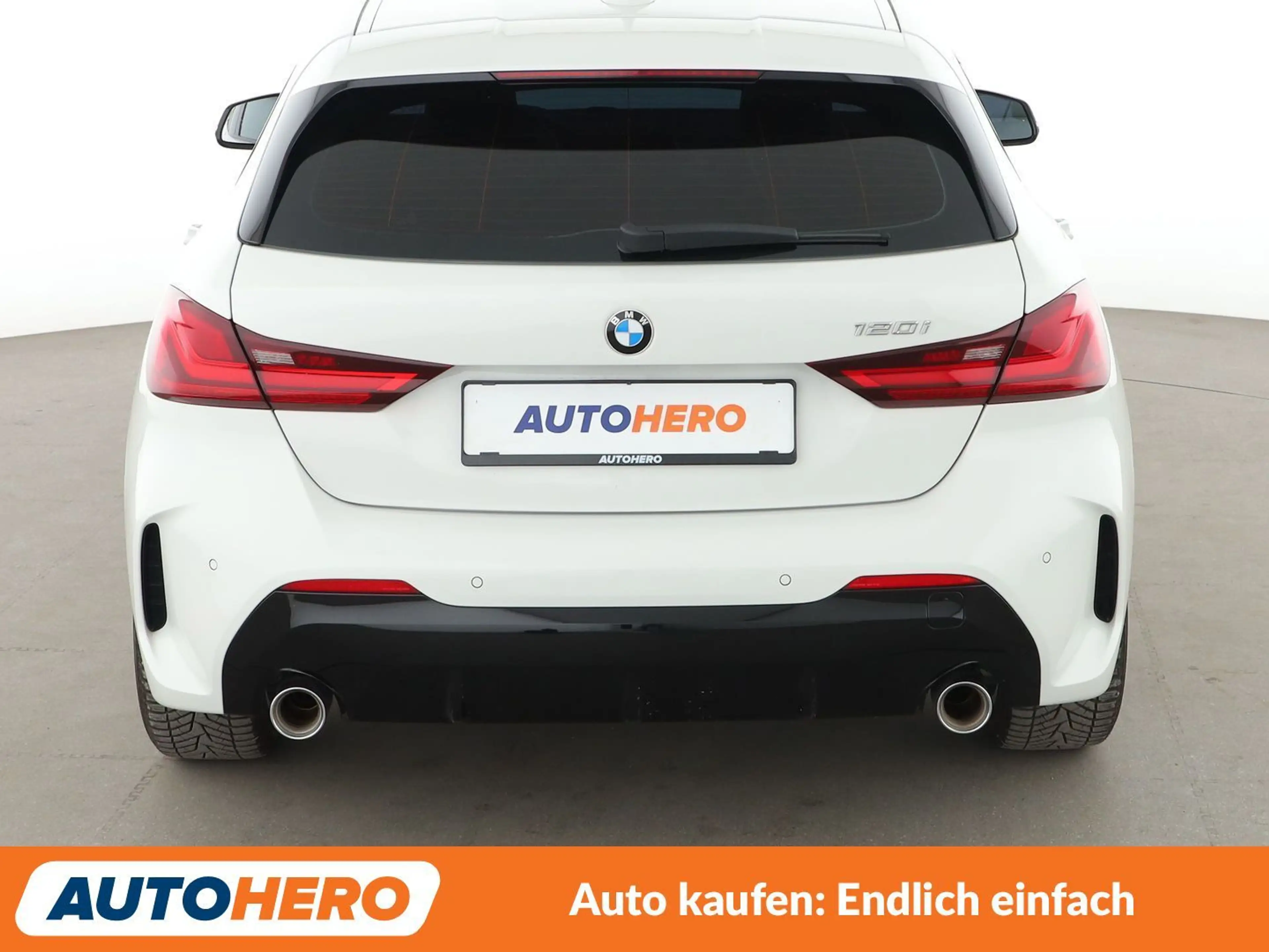 BMW 120 120i M Sport Aut.*NAVI*PDC*TEMPO*SHZ*ALU* — photo 5