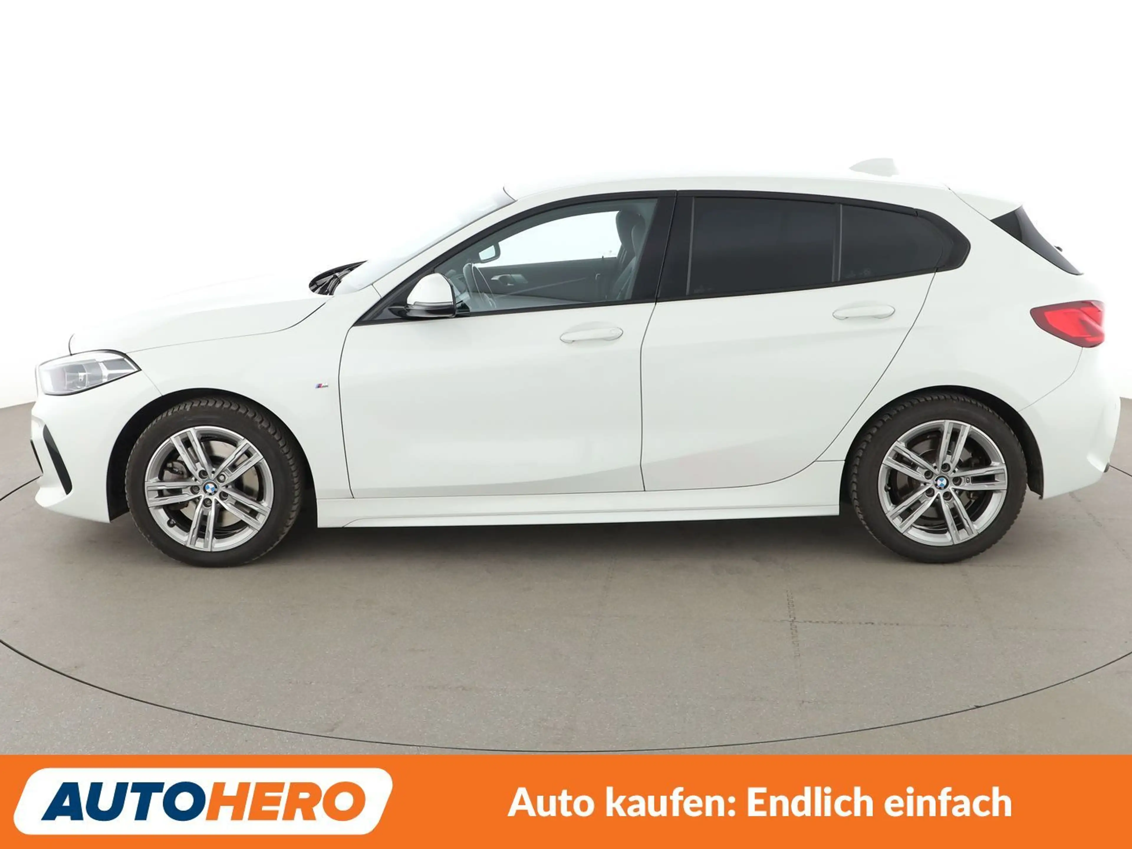 BMW 120 120i M Sport Aut.*NAVI*PDC*TEMPO*SHZ*ALU* — photo 3