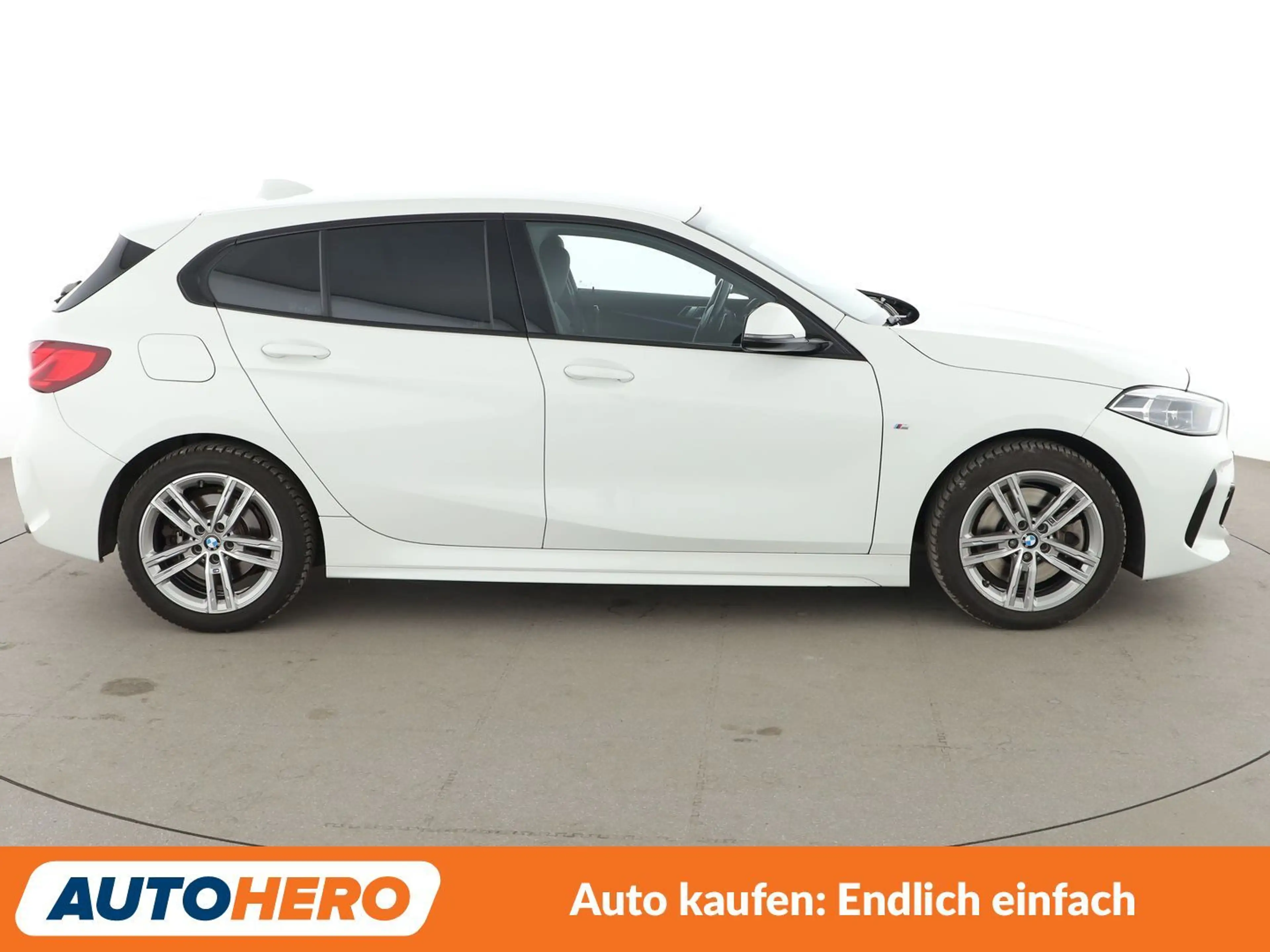 BMW 120 120i M Sport Aut.*NAVI*PDC*TEMPO*SHZ*ALU* — photo 7