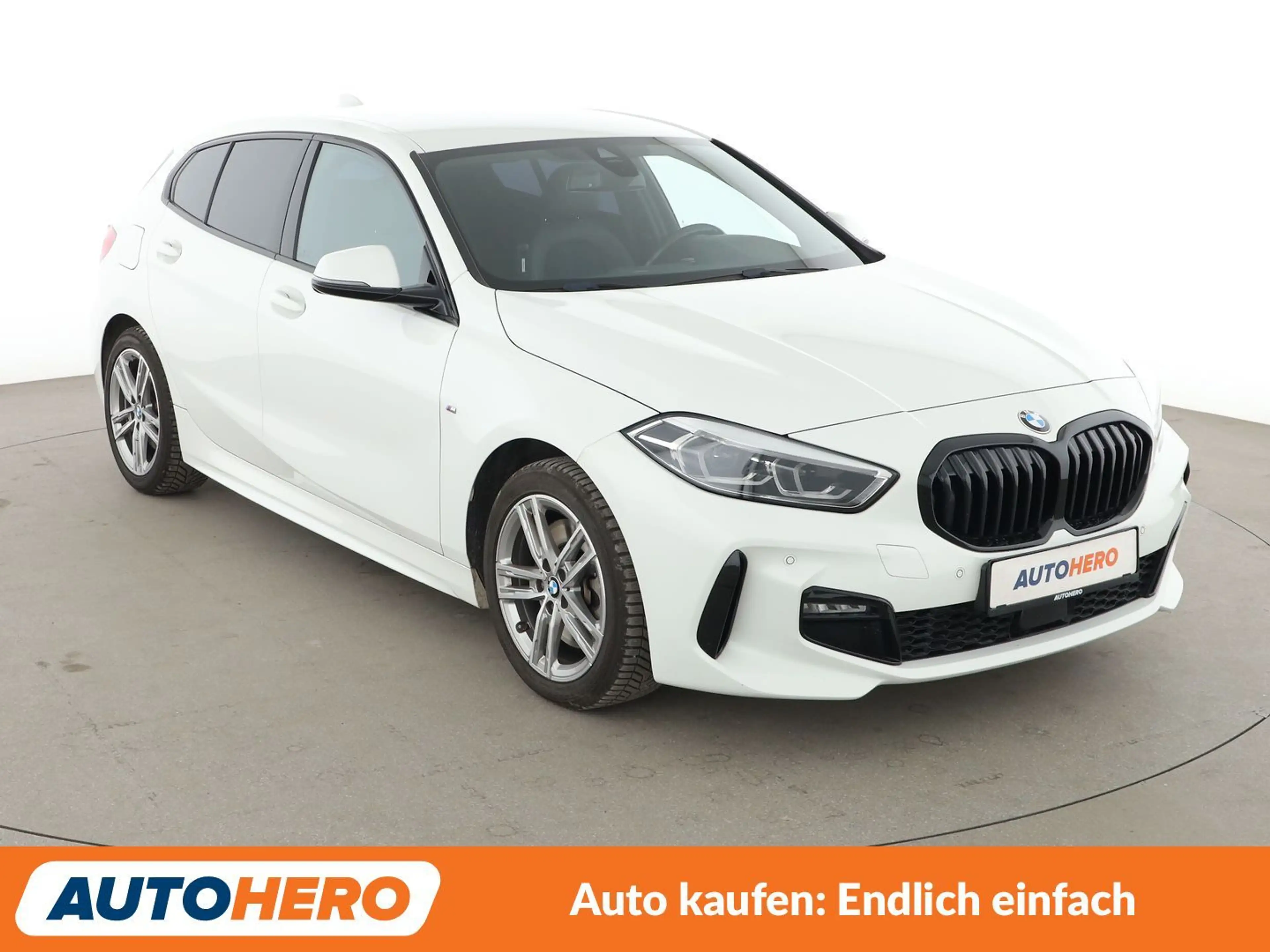 BMW 120 120i M Sport Aut.*NAVI*PDC*TEMPO*SHZ*ALU* — photo 8