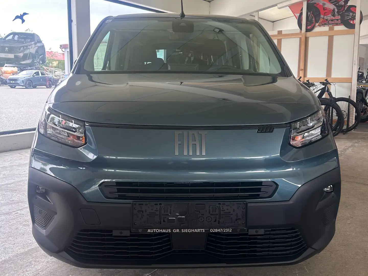 Fiat Doblo Doblo XL BlueHDi 130 S Albastru - 2
