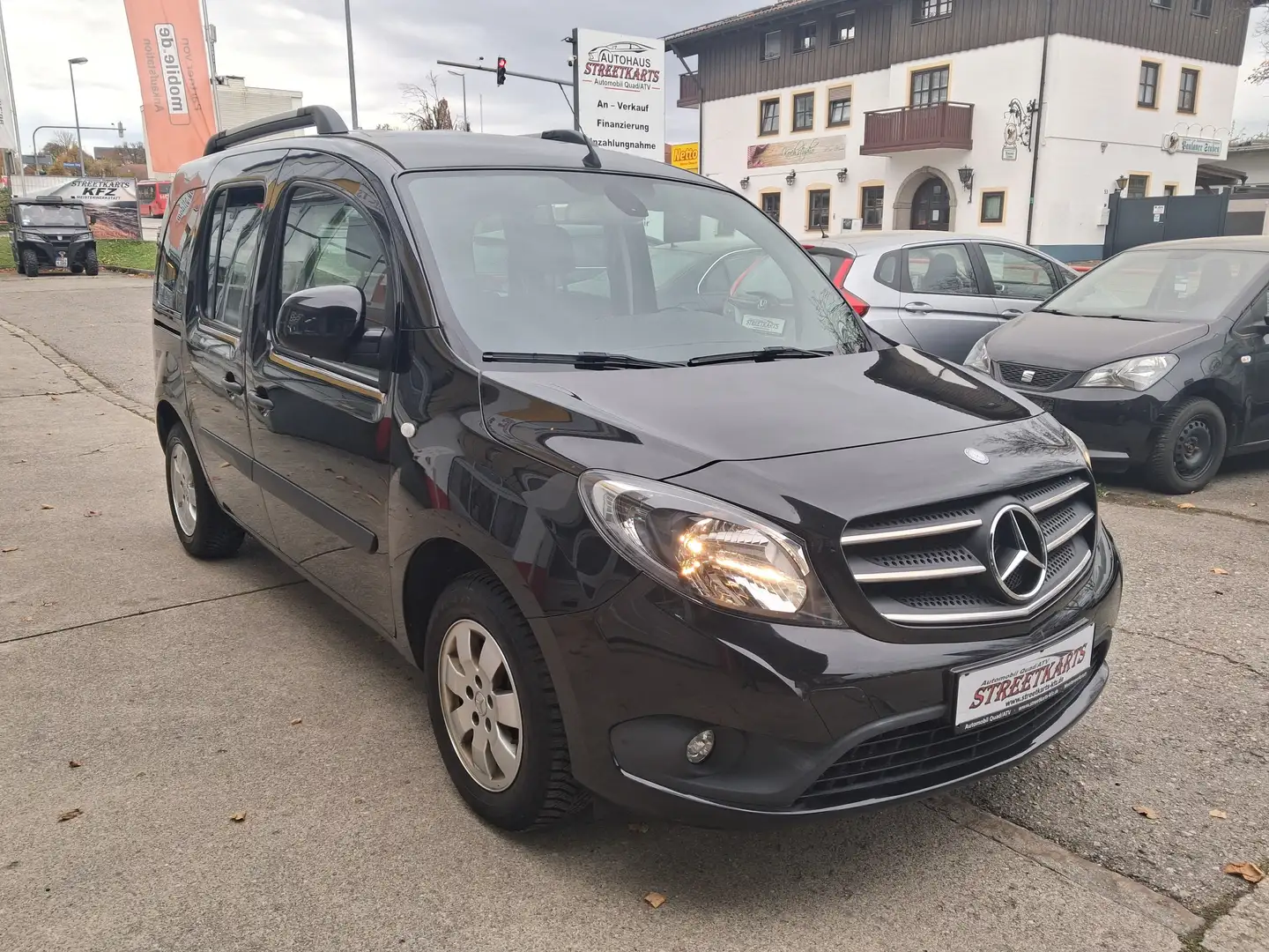 Mercedes-Benz Citan 111 CDI lang Tourer Edition Schiebetüre Klima Schwarz - 1