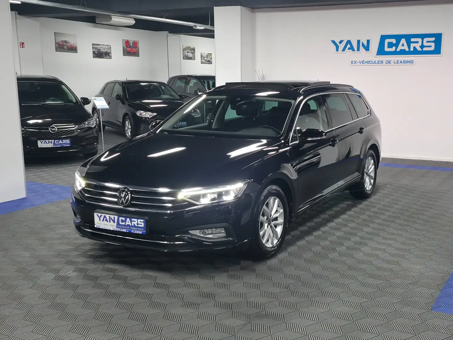 Volkswagen Passat Variant * PACK ADVENTURE * 2.0 TDi * FULL OPTIONS * TOP! Zwart - 2