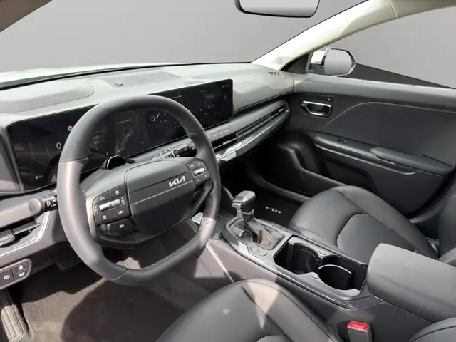 Kia K4 view 9