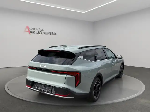 Kia K4 view 5