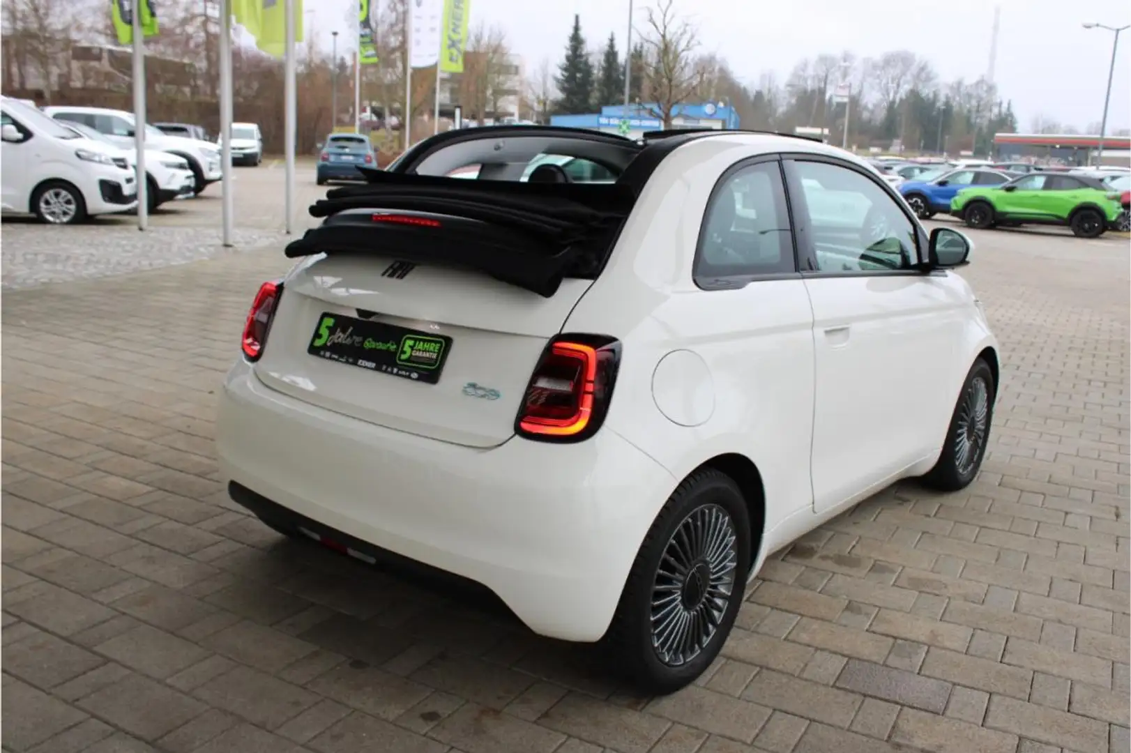 Fiat 500e Cabrio ICON | SOFORT VERFÜGBAR | Privat & Gewerbe Weiß - 2
