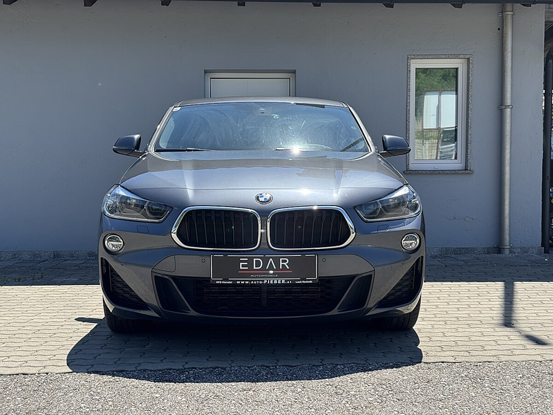 BMW X2 sDrive 16d Aut.*M paket*Head Up*Alcantara*Rückf...