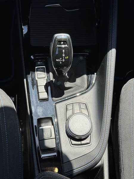 BMW X2 sDrive 16d Aut.*M paket*Head Up*Alcantara*Rückf... — photo 13