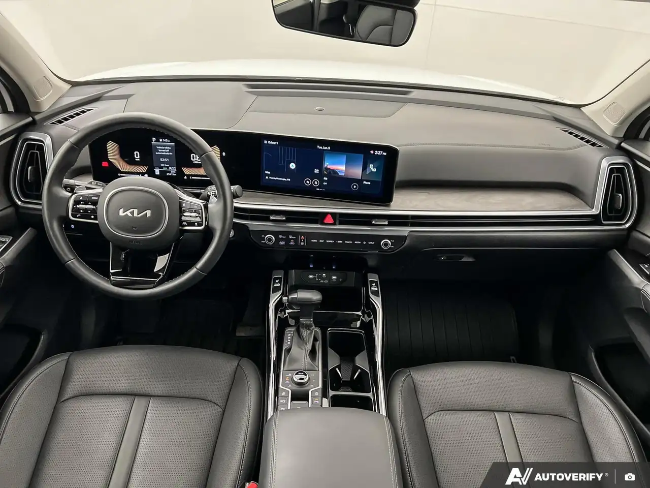 Kia Sorento photo Kia Sorento