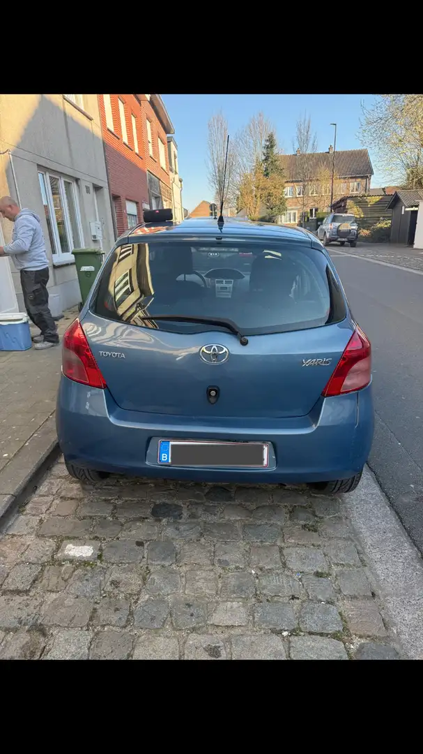 Toyota Yaris 1.3 - 87 VVT-i - 2