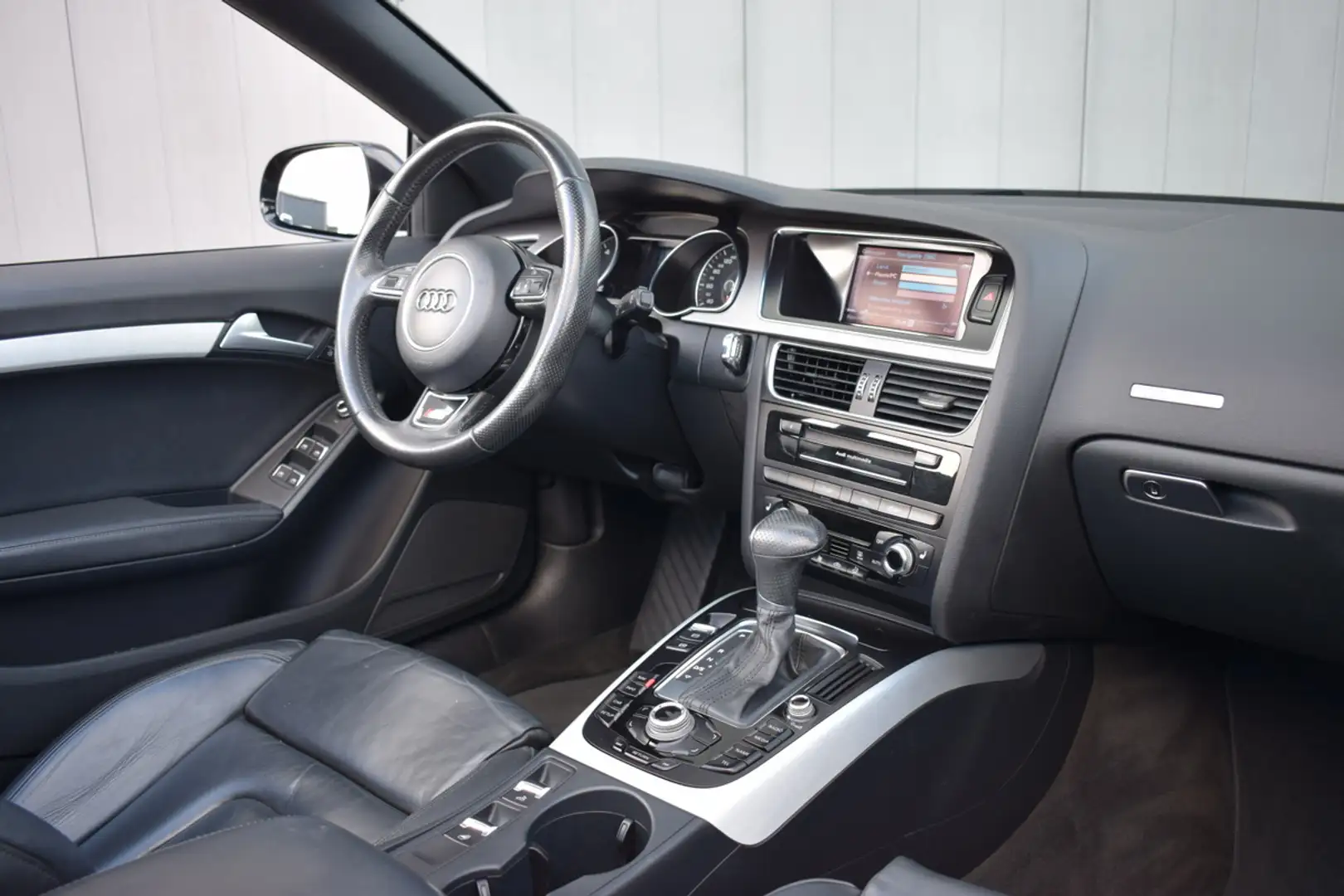 Audi A5 Cabriolet 1.8 TFSi Automaat Pro Line S Zwart Leder Zwart - 2