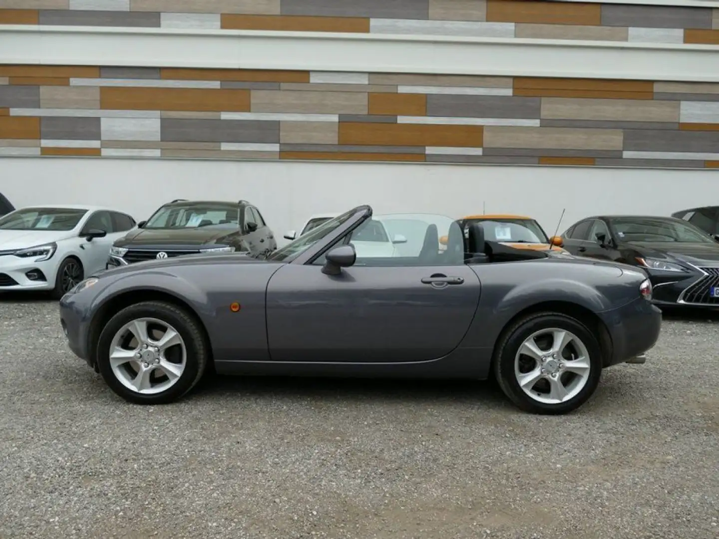 Mazda MX-5 1.8 MZR 125 Ch BVM5 Szary - 2