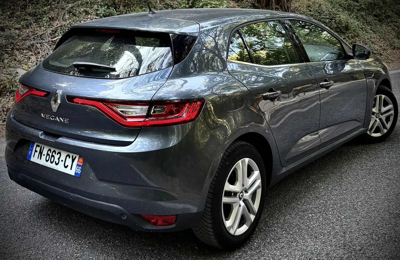 Renault Megane Berline — photo 4