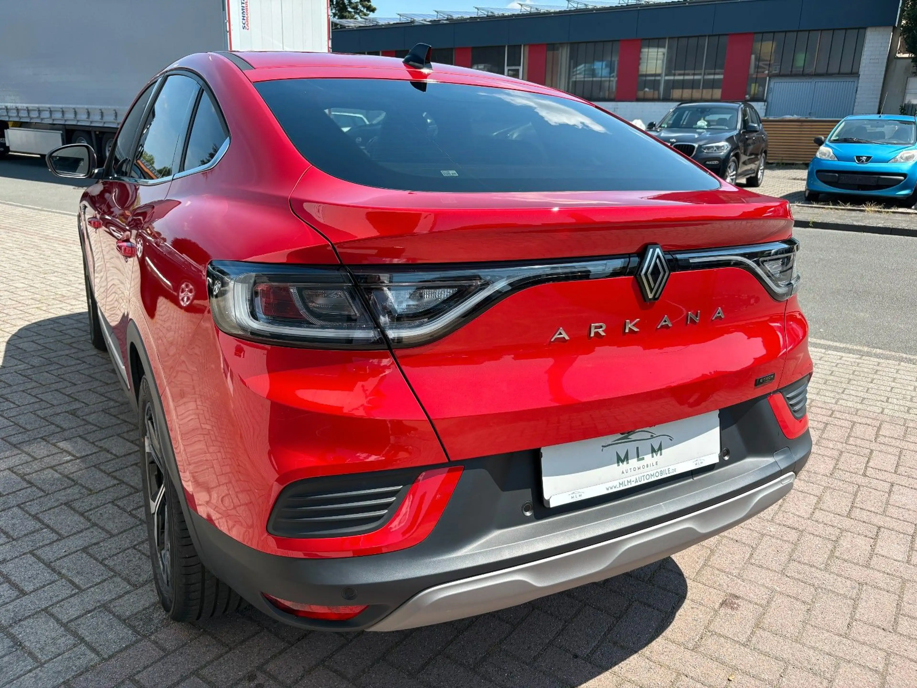 Renault Arkana 1.6 E-TECH Hybrid 145 Techno — photo 14