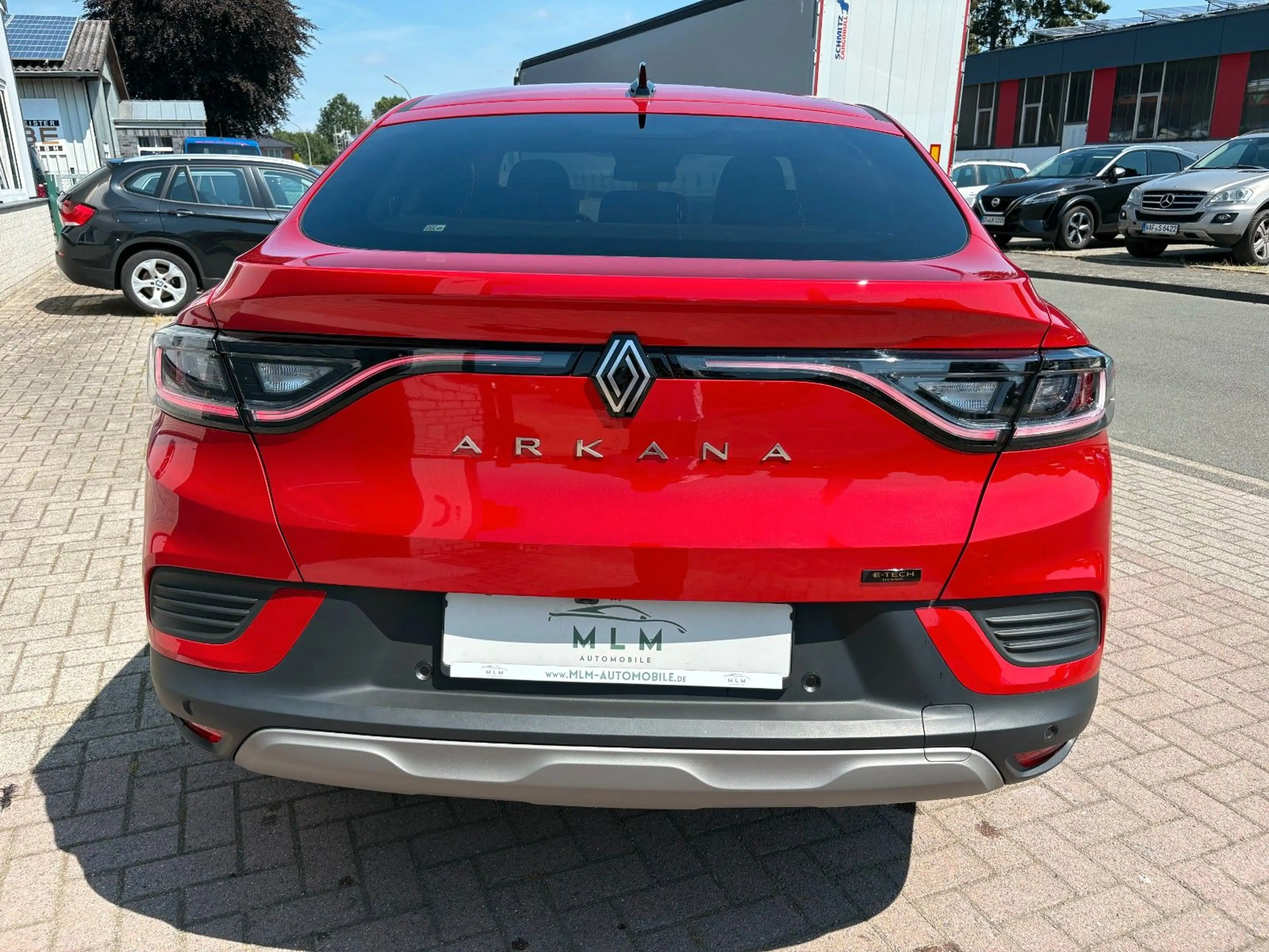 Renault Arkana 1.6 E-TECH Hybrid 145 Techno — photo 12