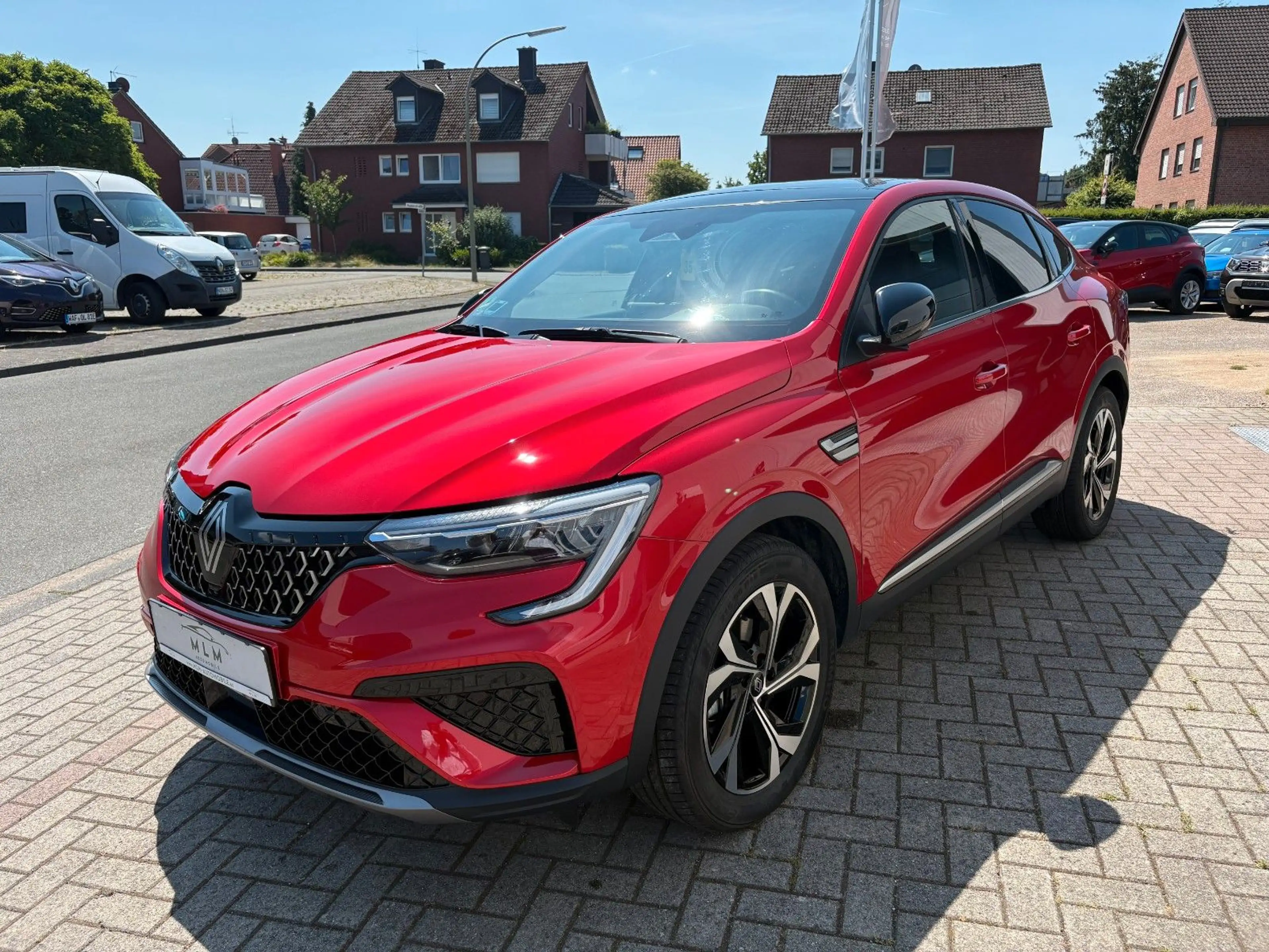 Renault Arkana 1.6 E-TECH Hybrid 145 Techno — photo 2