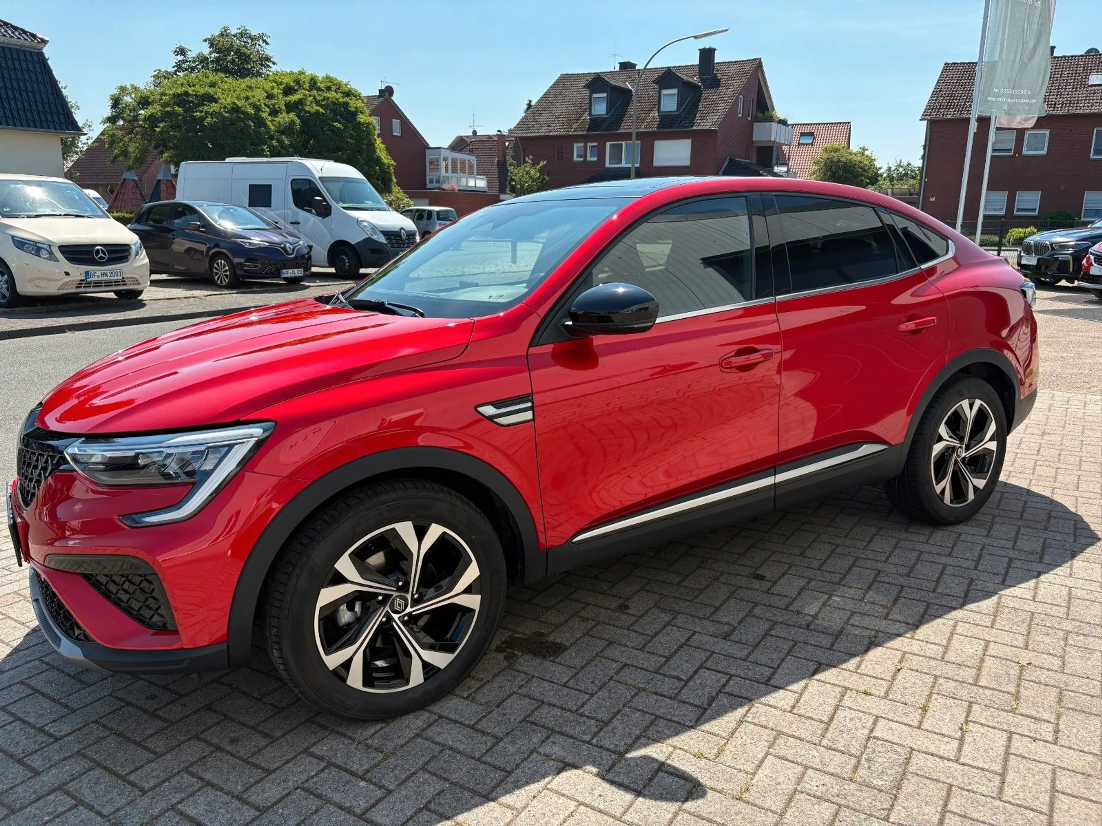 Renault Arkana 1.6 E-TECH Hybrid 145 Techno — photo 9