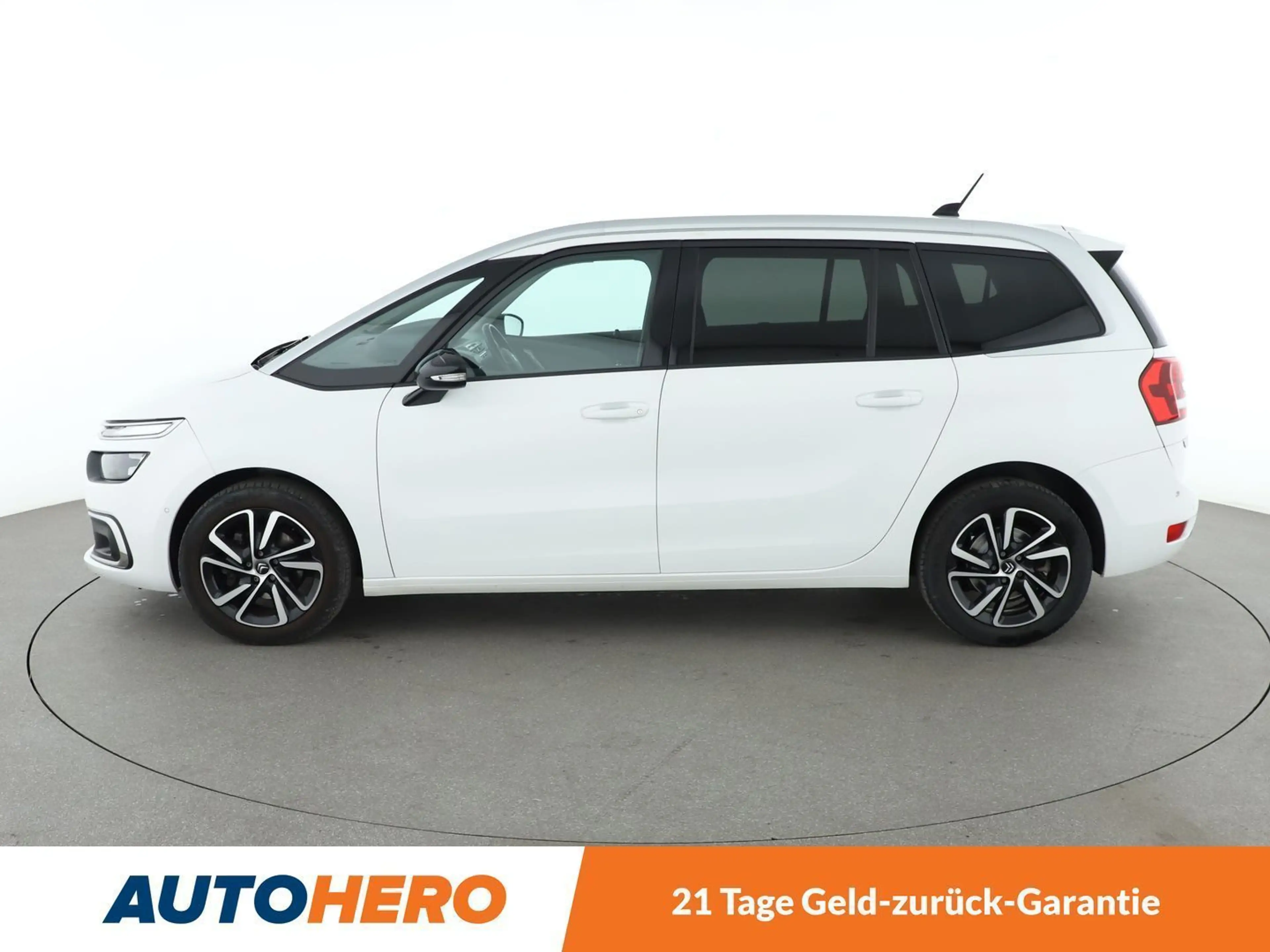 Citroen C4 SpaceTourer 1.5 Blue-HDi Shine*7-SITZER*NAVI*ACC*SPUR*PDC*SHZ* — photo 3