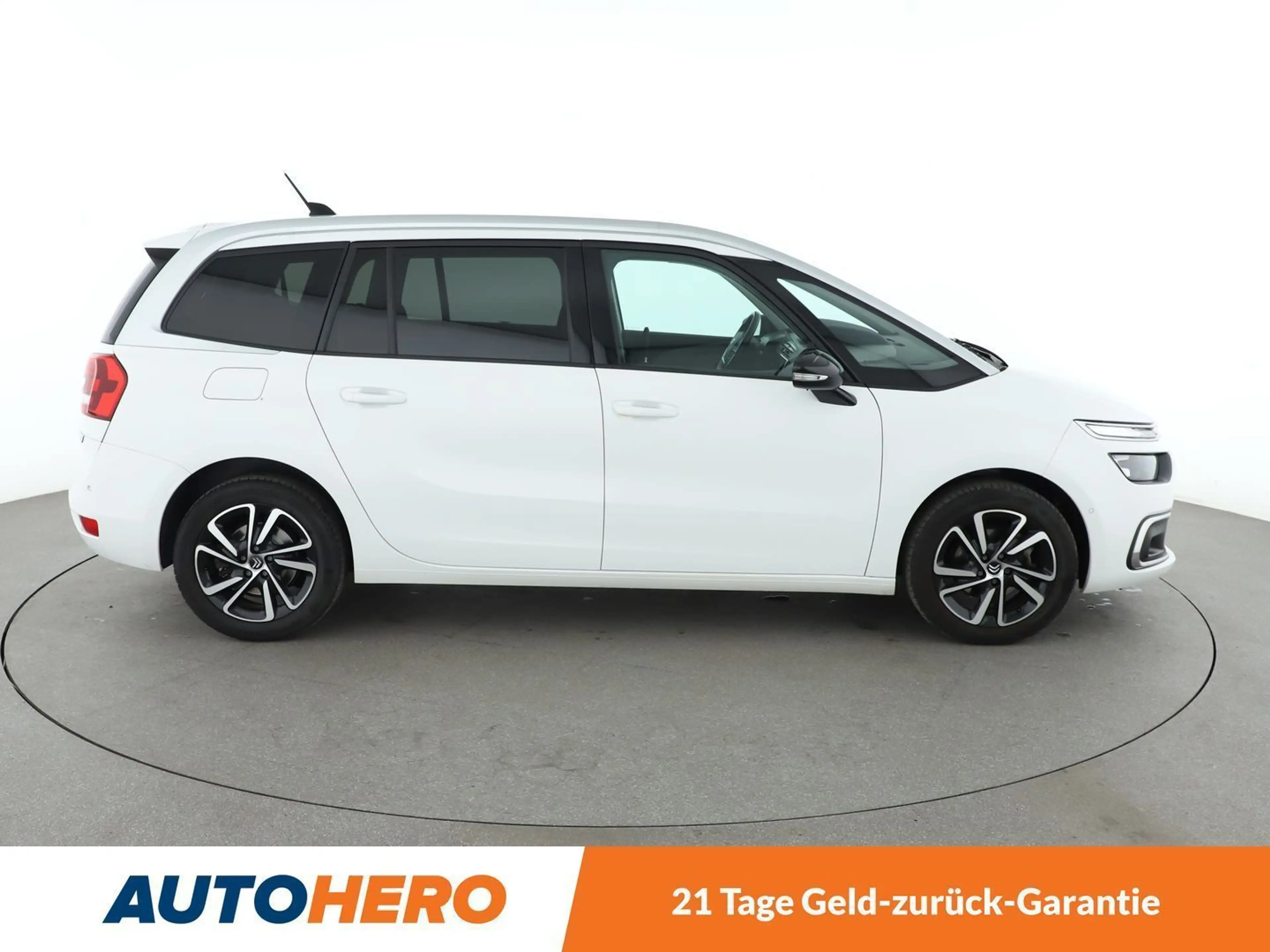 Citroen C4 SpaceTourer 1.5 Blue-HDi Shine*7-SITZER*NAVI*ACC*SPUR*PDC*SHZ* — photo 7