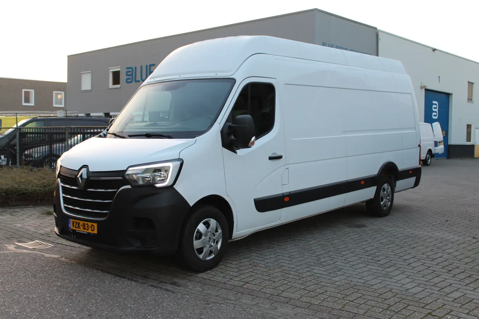Renault Master T35 2.3 dCi 145PK E6 L4H3 EL RWD Energy Comfort ✓ Weiß - 1