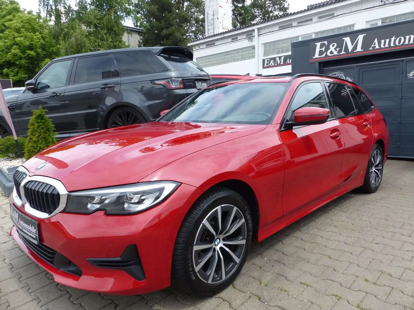 BMW 318 d Advantage Automatik*Shadow-Line Hochglanz* Červená - 1