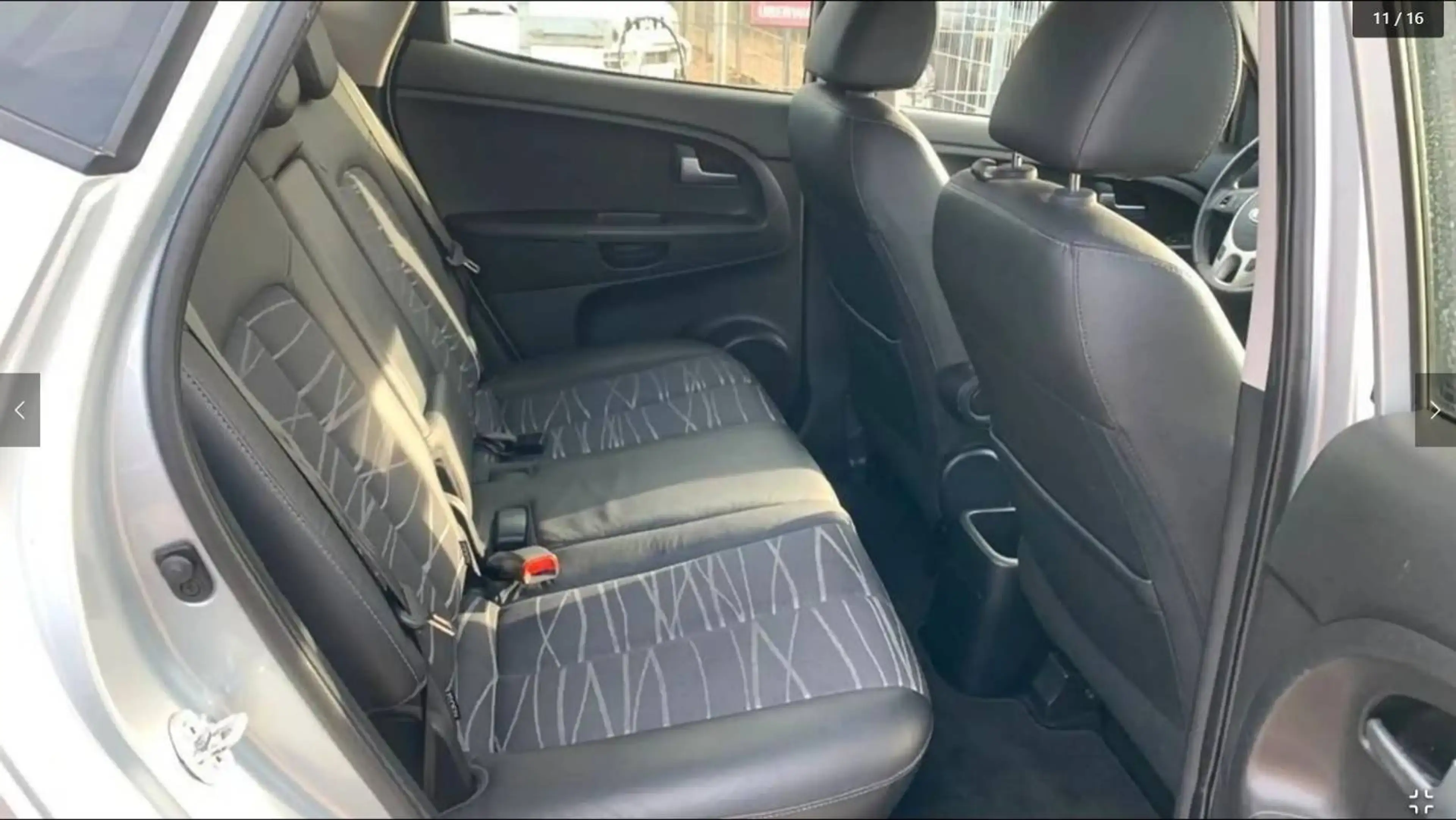 Kia Venga 1.6 CVVT Automatik,Kamera,PDC,Klimaauto,TÜV neu — photo 11