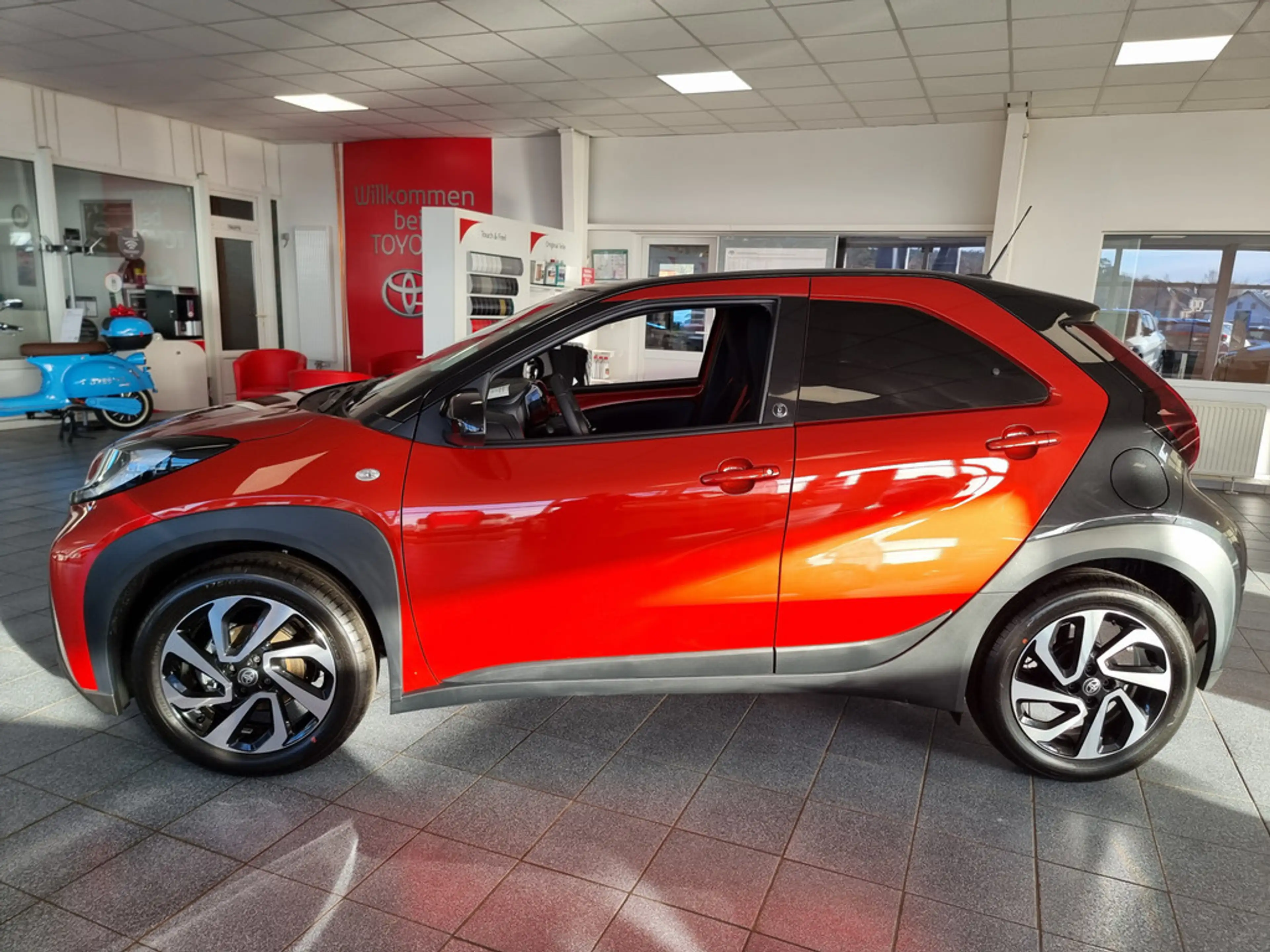 Toyota Aygo X 1.0 Team D — photo 4
