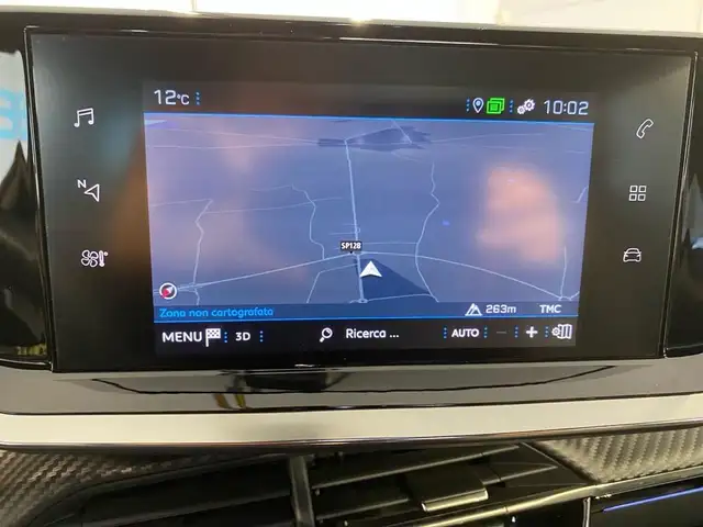 Peugeot 208 view 10