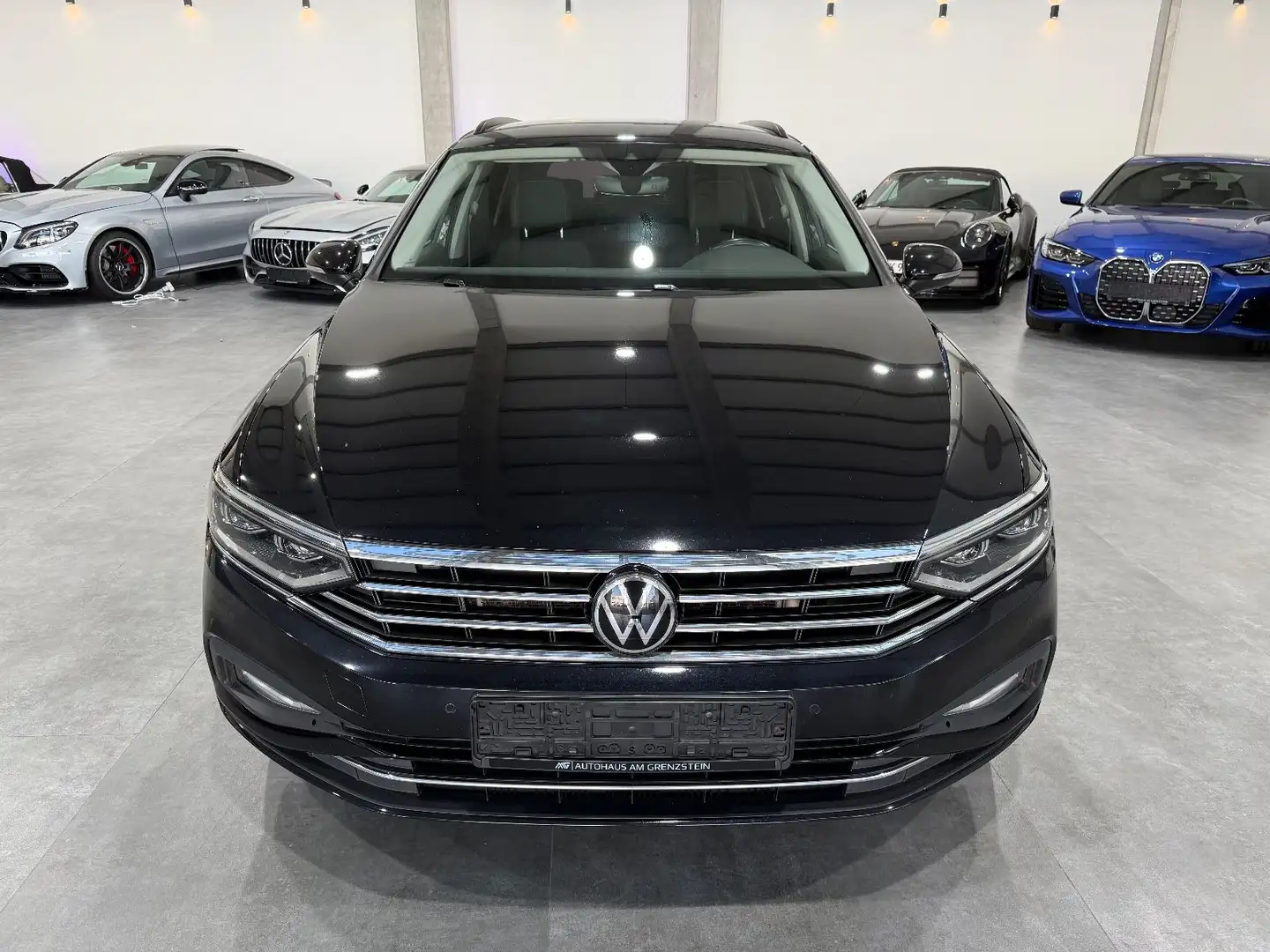Volkswagen Passat Variant Business*IQ Led*AHK*Kamera*Ergo* Negro - 2