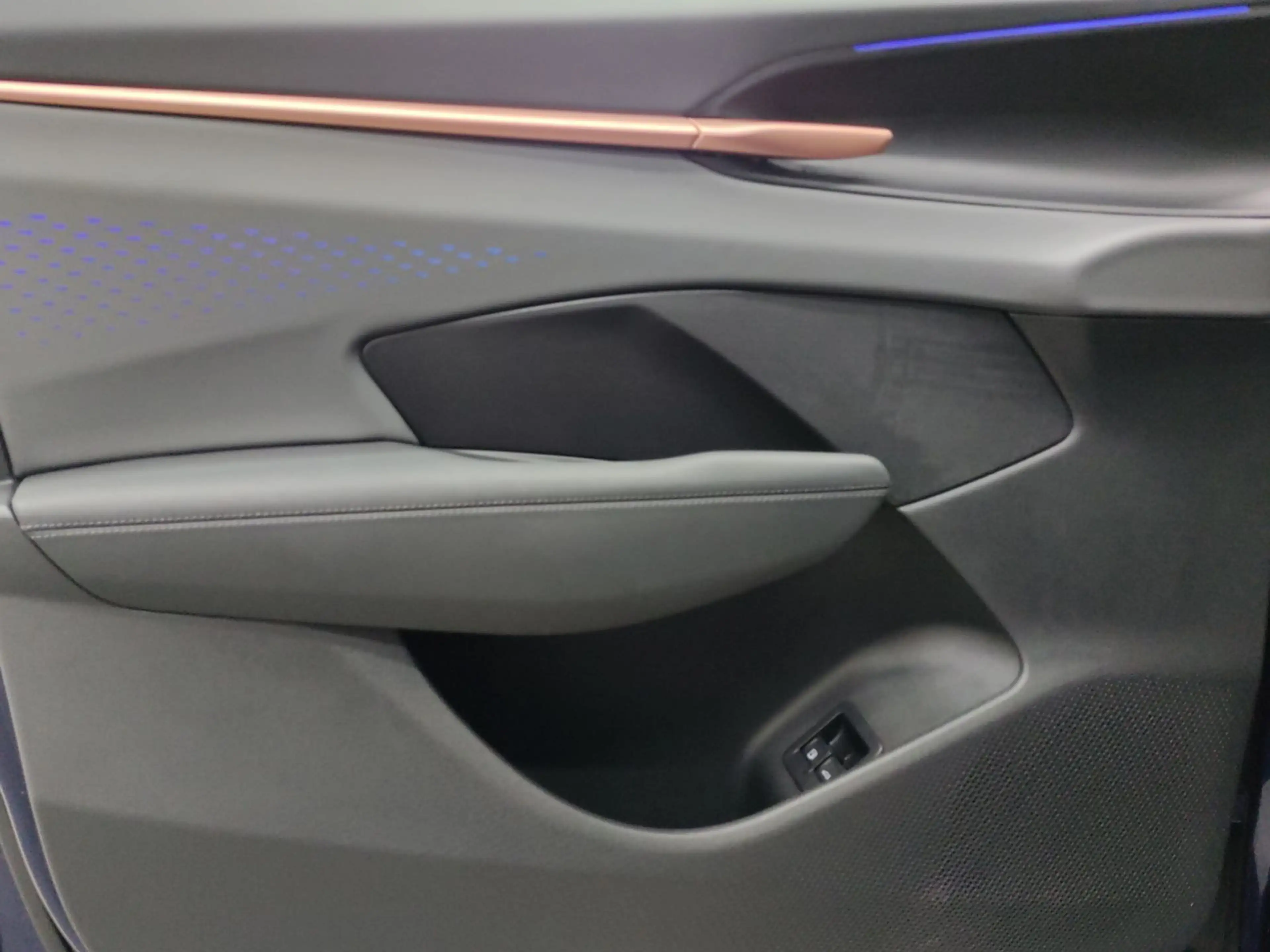 CUPRA Terramar 1.5 TSI e-Hybrid NAVI HuD ACC MATRIX — photo 9