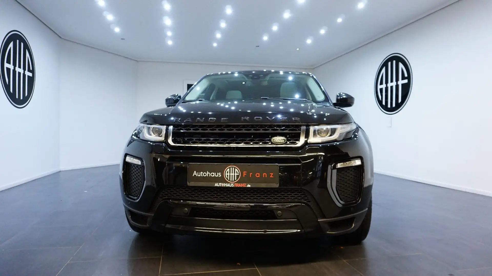 Land Rover Range Rover Evoque Evoque SE Dynamic*SHZ*PANO*NAV*PDC*4X4 Schwarz - 2