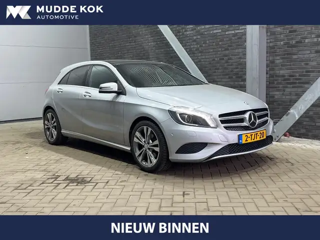 Mercedes-Benz A 200 Ambition | Panoramadak | Getint Glas | 18 Inch | S