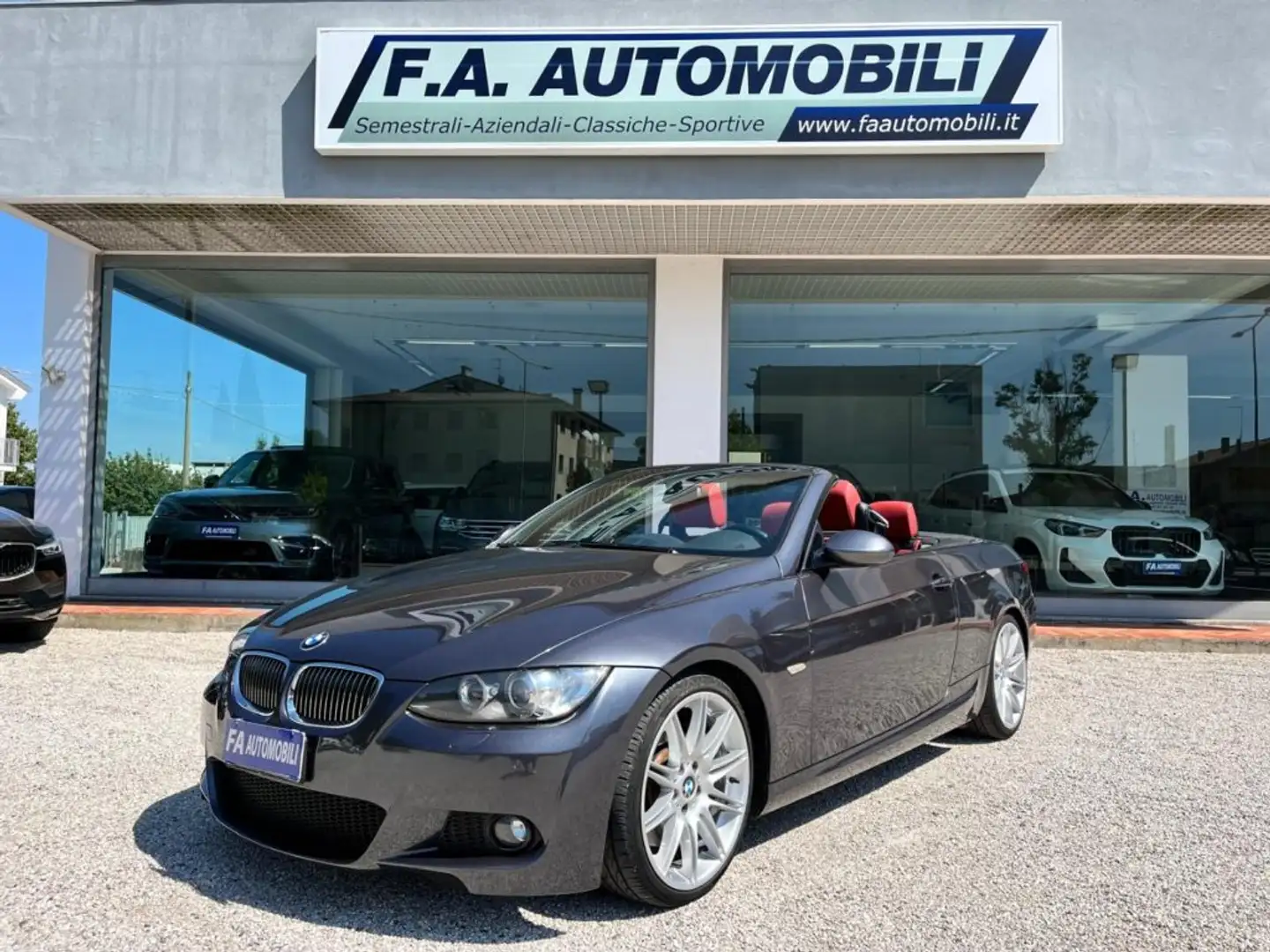BMW 335 i cat Cabrio Msport Autom *SOLO 77.700KM PERCORSI* Grau - 1