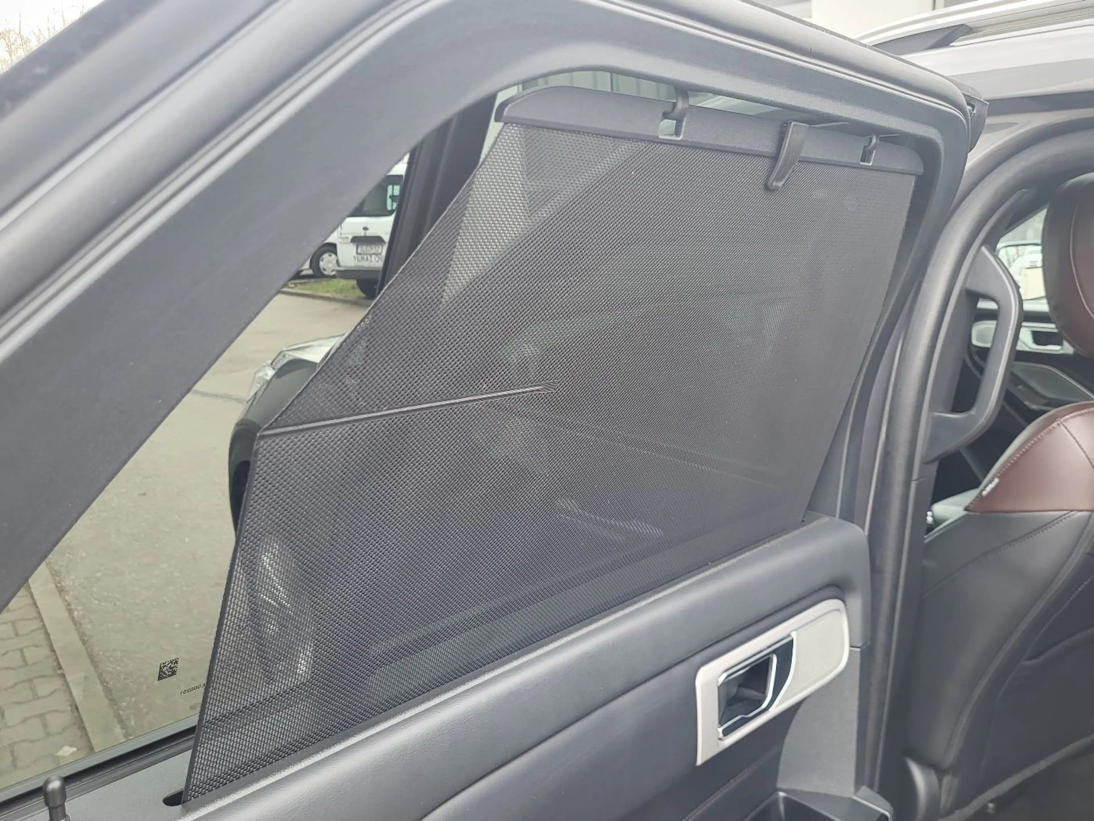 Ford Explorer Platinum 7-Sitze Navi Kam. Glasdach AHK — photo 13