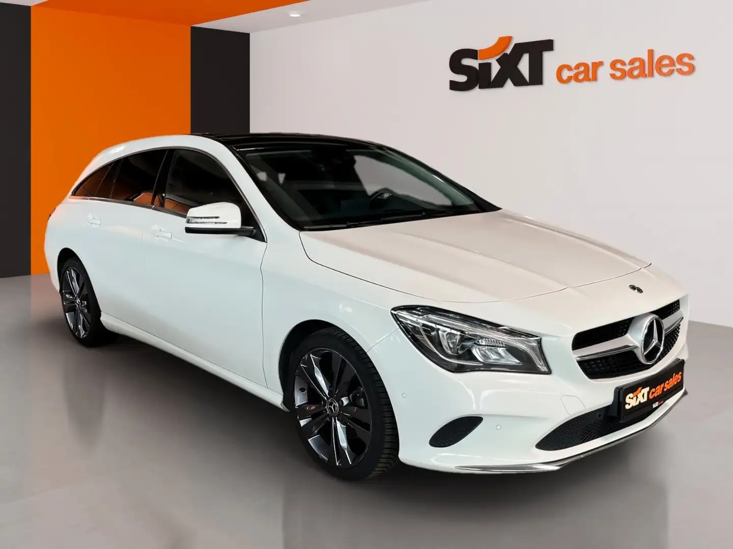 Mercedes-Benz CLA 200 Urb|Nav|LED|Pan|SHZ|ParkA Weiß - 1